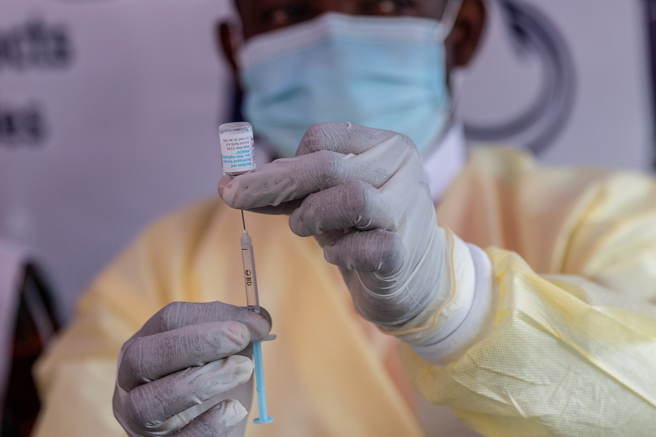 Mpox: OMS mantém estado de alerta e pede “apoio internacional contínuo”