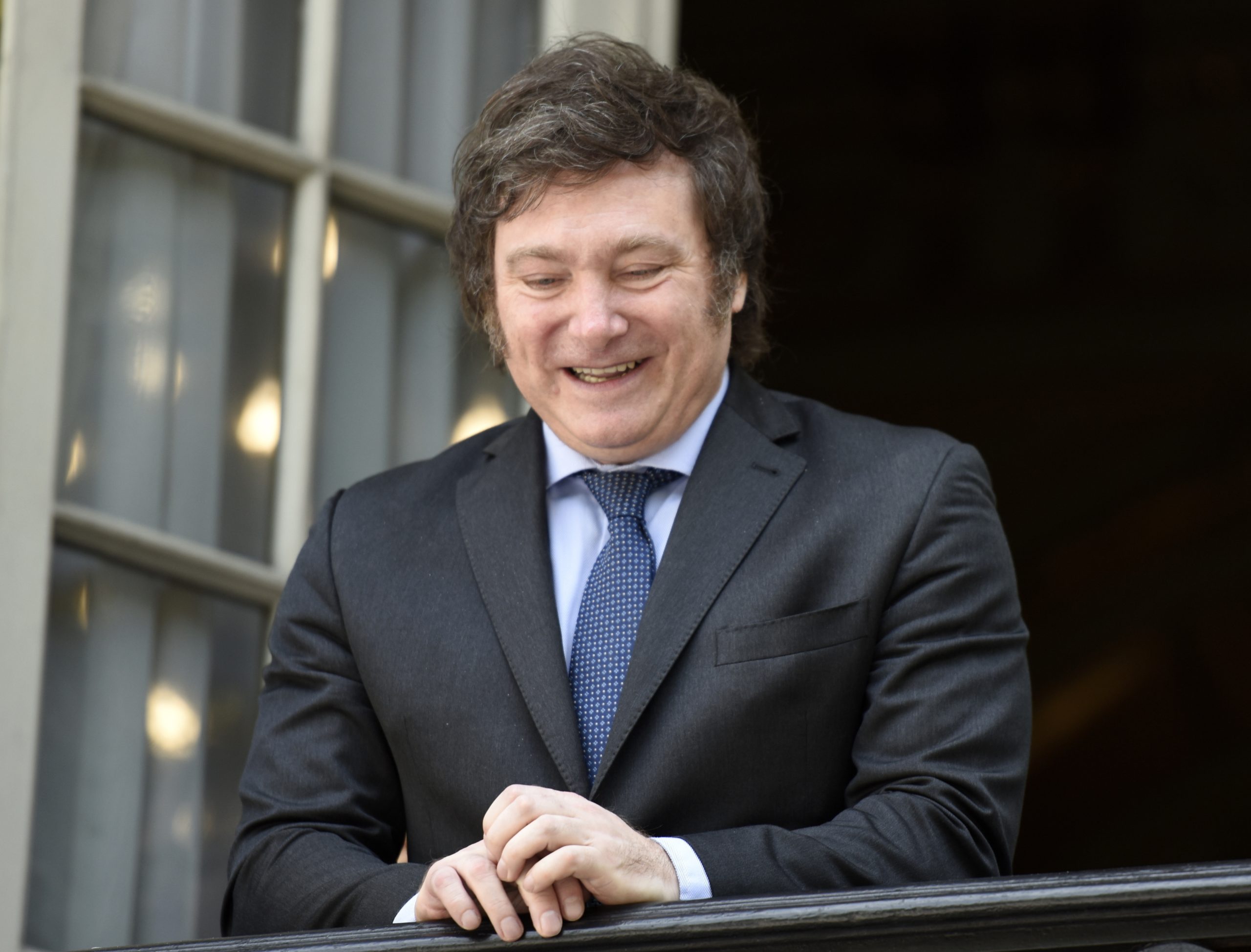Presidente argentino Javier Milei toma hoje posse