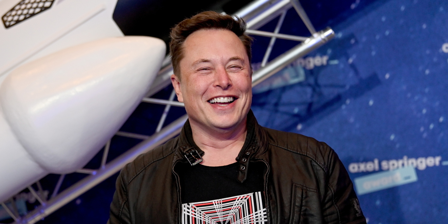 Elon Musk revela que tem síndrome de Asperger no ‘Saturday Night Live’