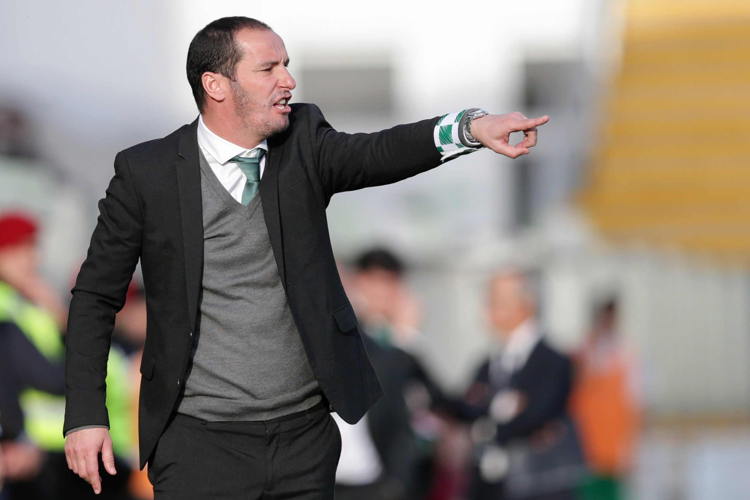 Treinador do Moreirense quer “tentar criar pânico” ao Sporting