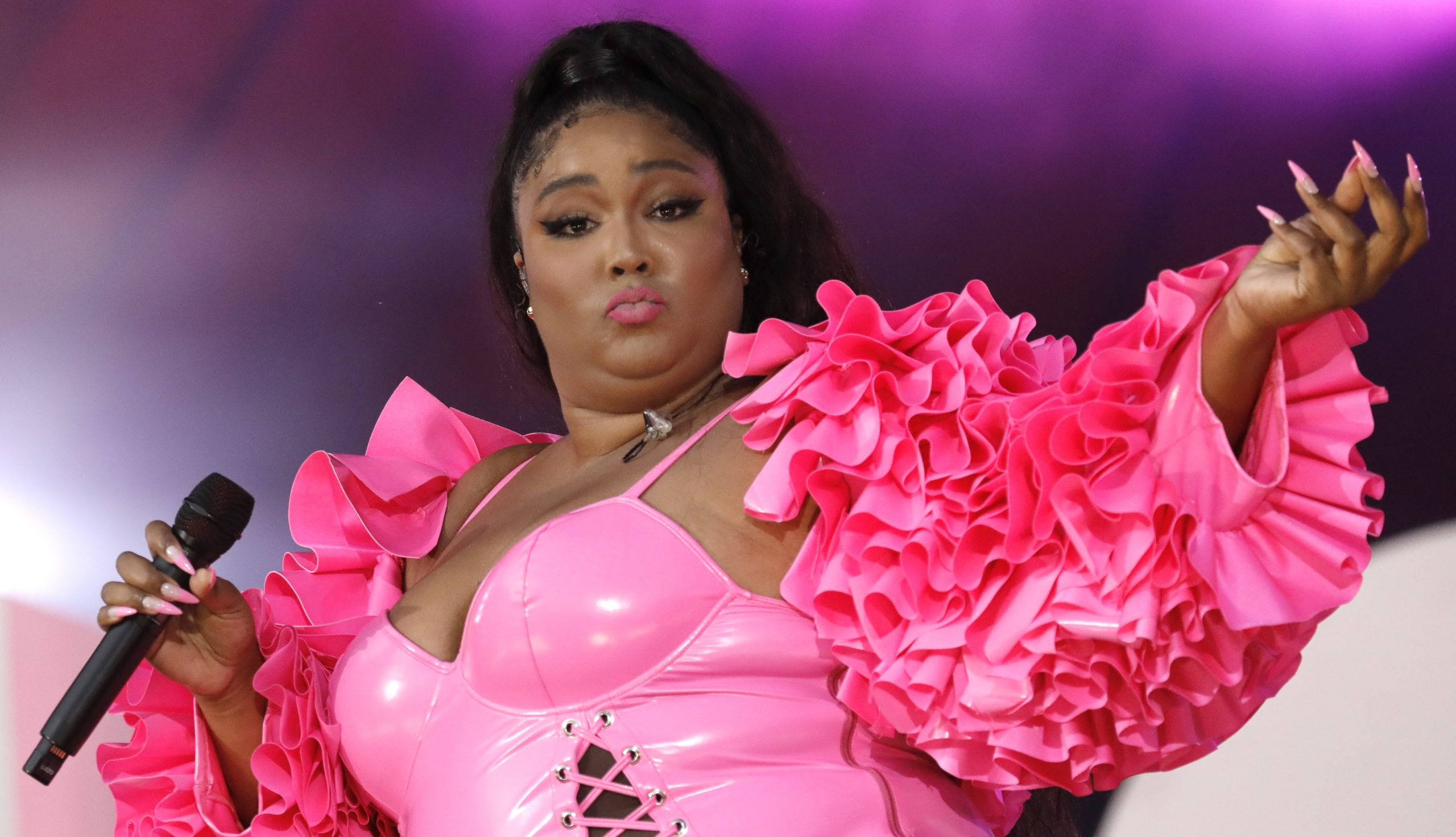 Lizzo estreia-se em Portugal com concerto no NOS Alive