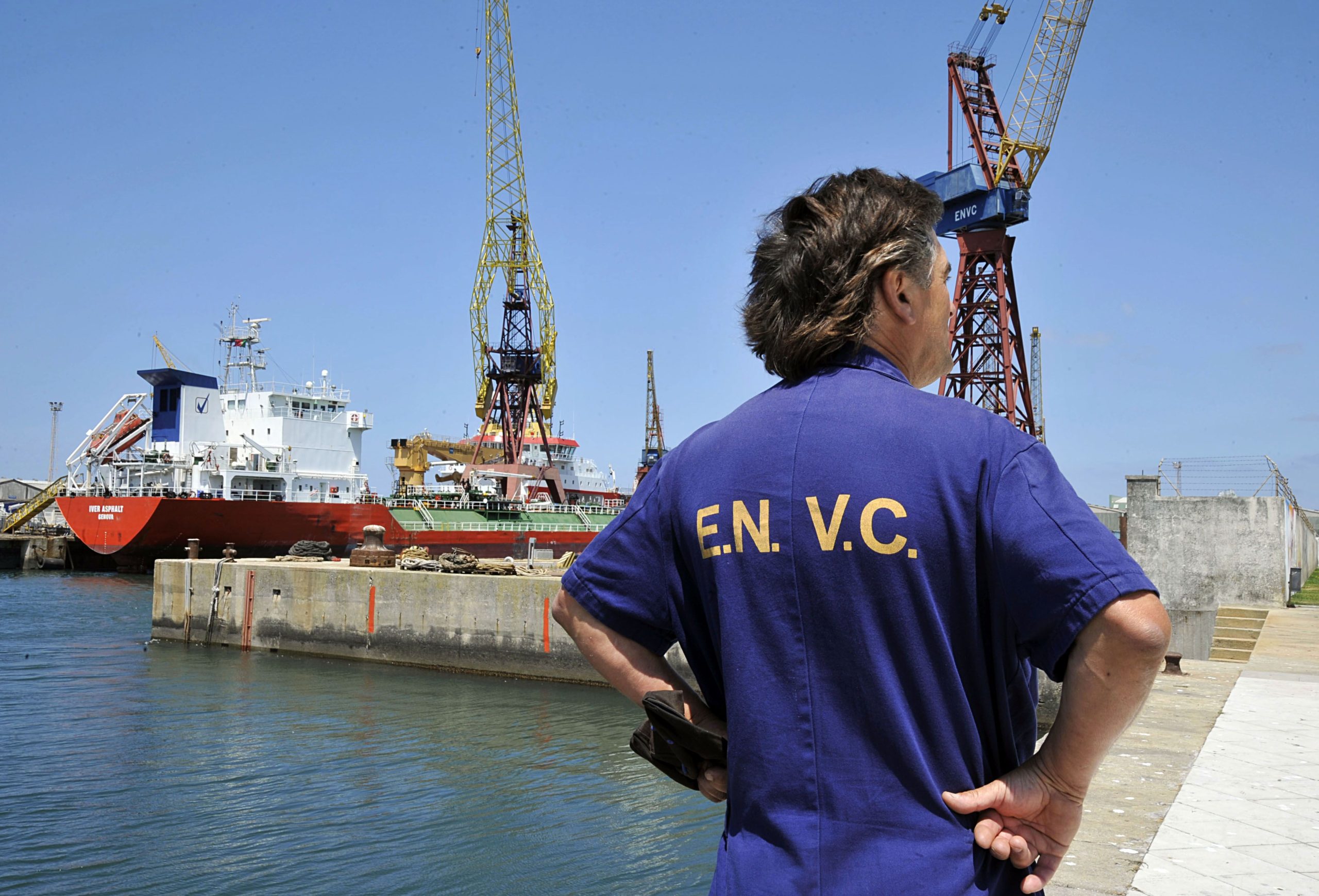 PCP quer explicações sobre “drama” de ex-trabalhadores de estaleiros de Viana