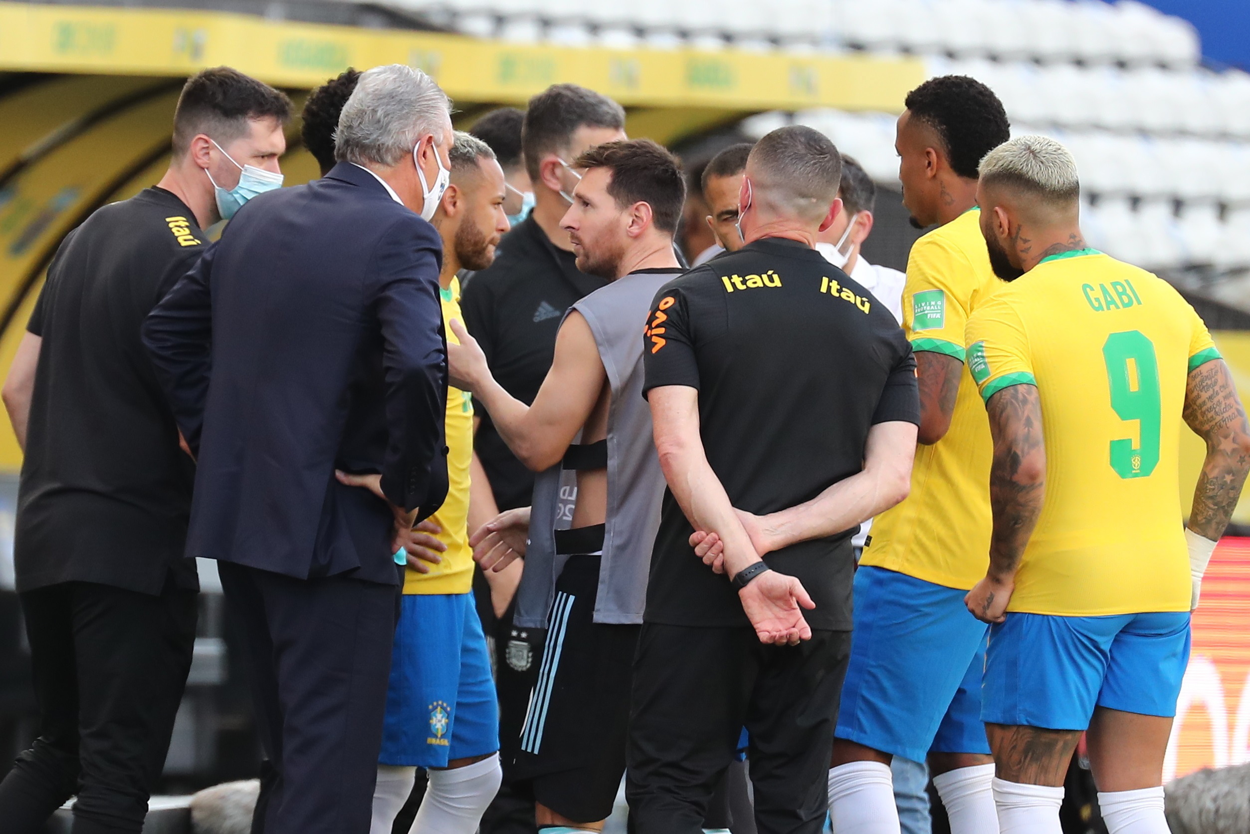 Mundial2022: FIFA abre inquérito ao sucedido no Brasil-Argentina de domingo
