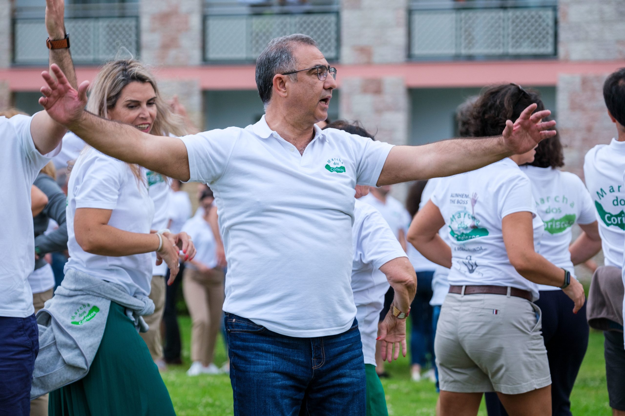Presidente do Governo dos Açores marcha nas Sanjoaninas da ilha Terceira