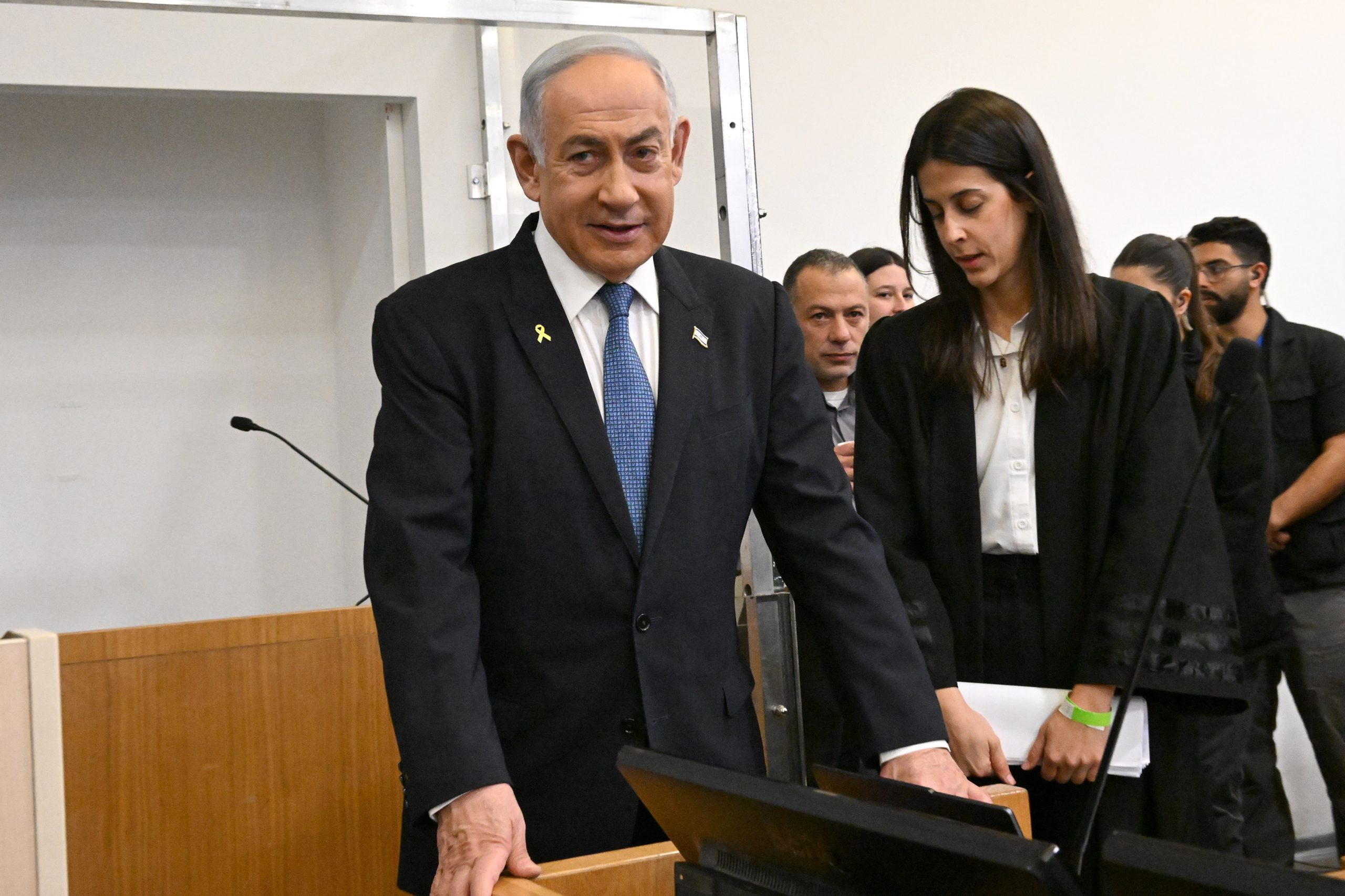 Tribunal cancela audiência de primeiro-ministro israelita em caso de corrupção