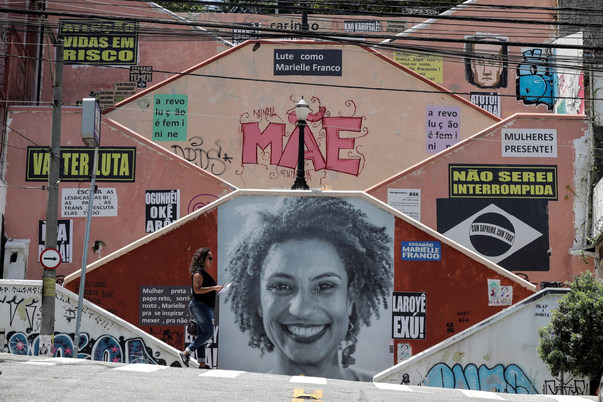 Os dois ex-polícias militares acusados de matar Marielle Franco vão ser julgados por tribunal de júri