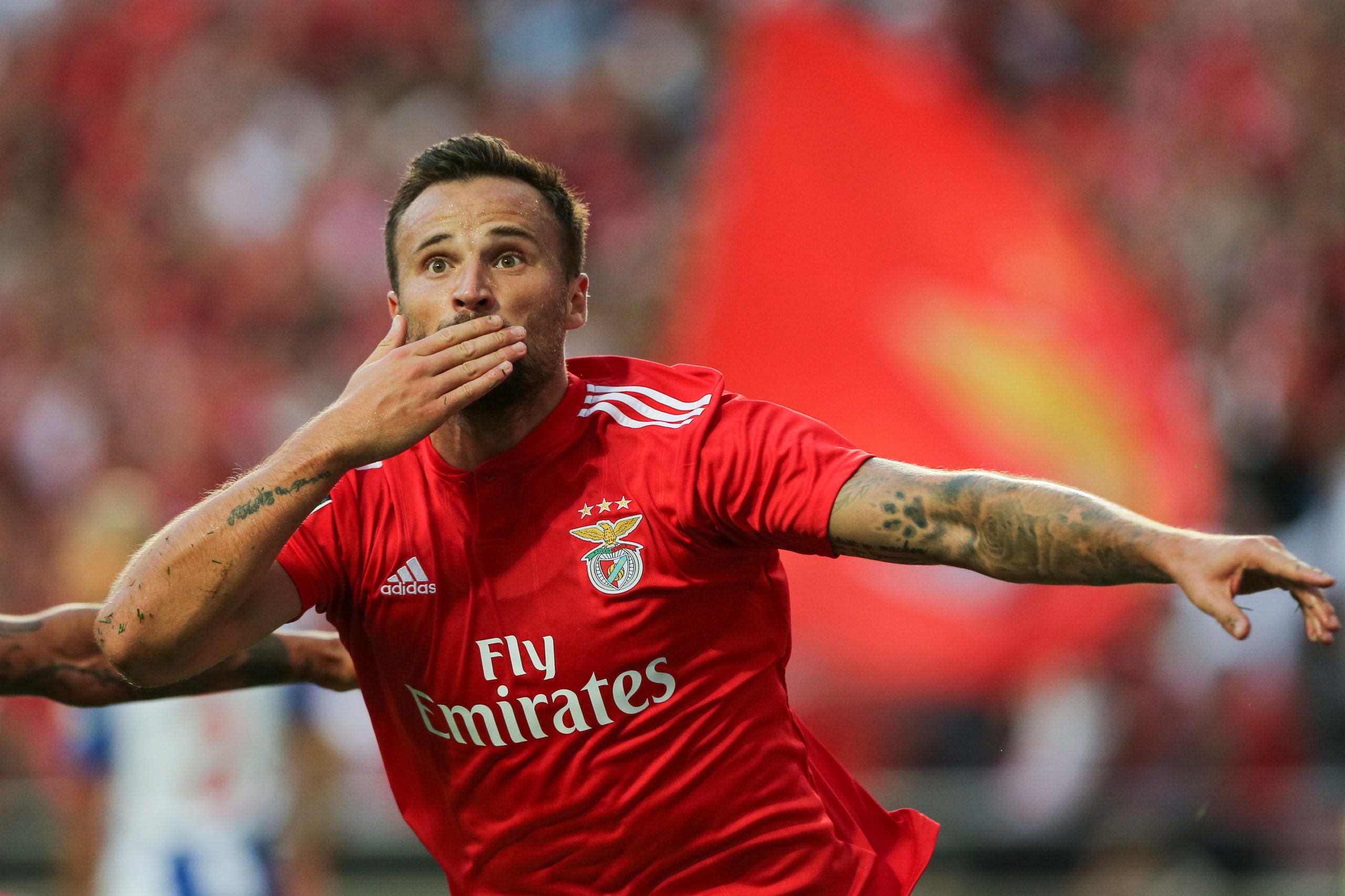 Seferovic falha receção do Benfica ao Moreirense