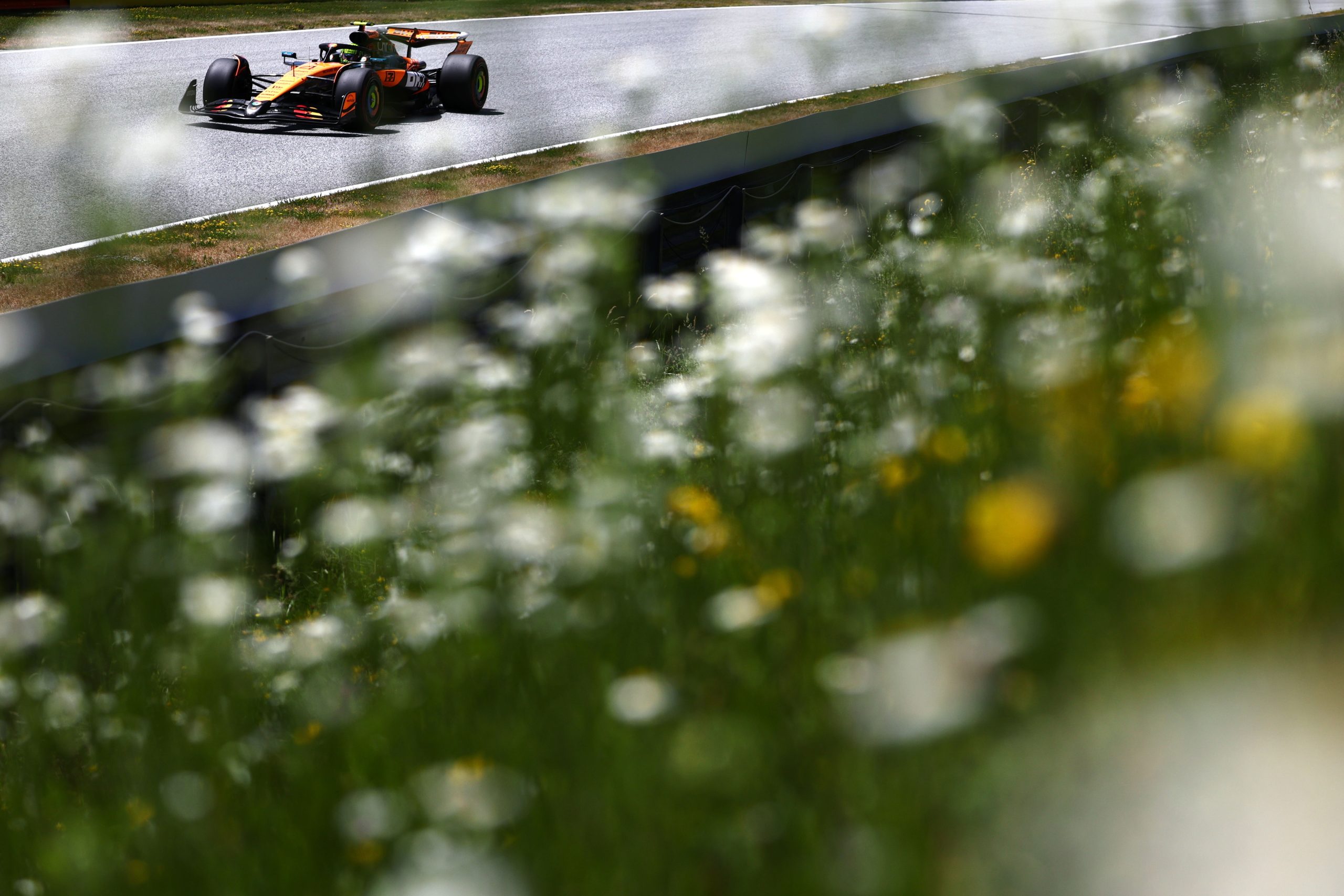 Lando Norris conquista ‘pole position’ para GP da Áustria de Fórmula 1