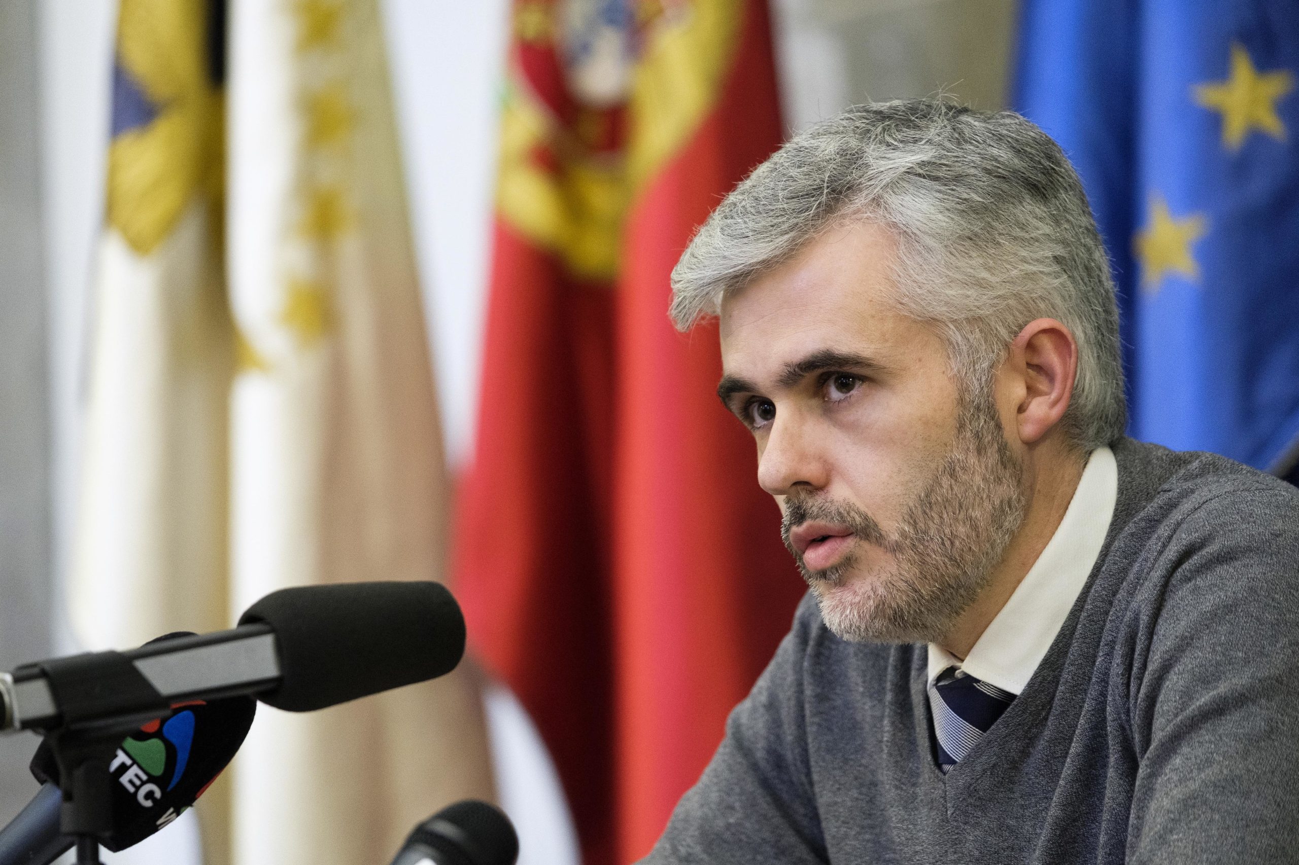Covid-19: Autoridade de Saúde dos Açores diz que é quem tem informação fidedigna