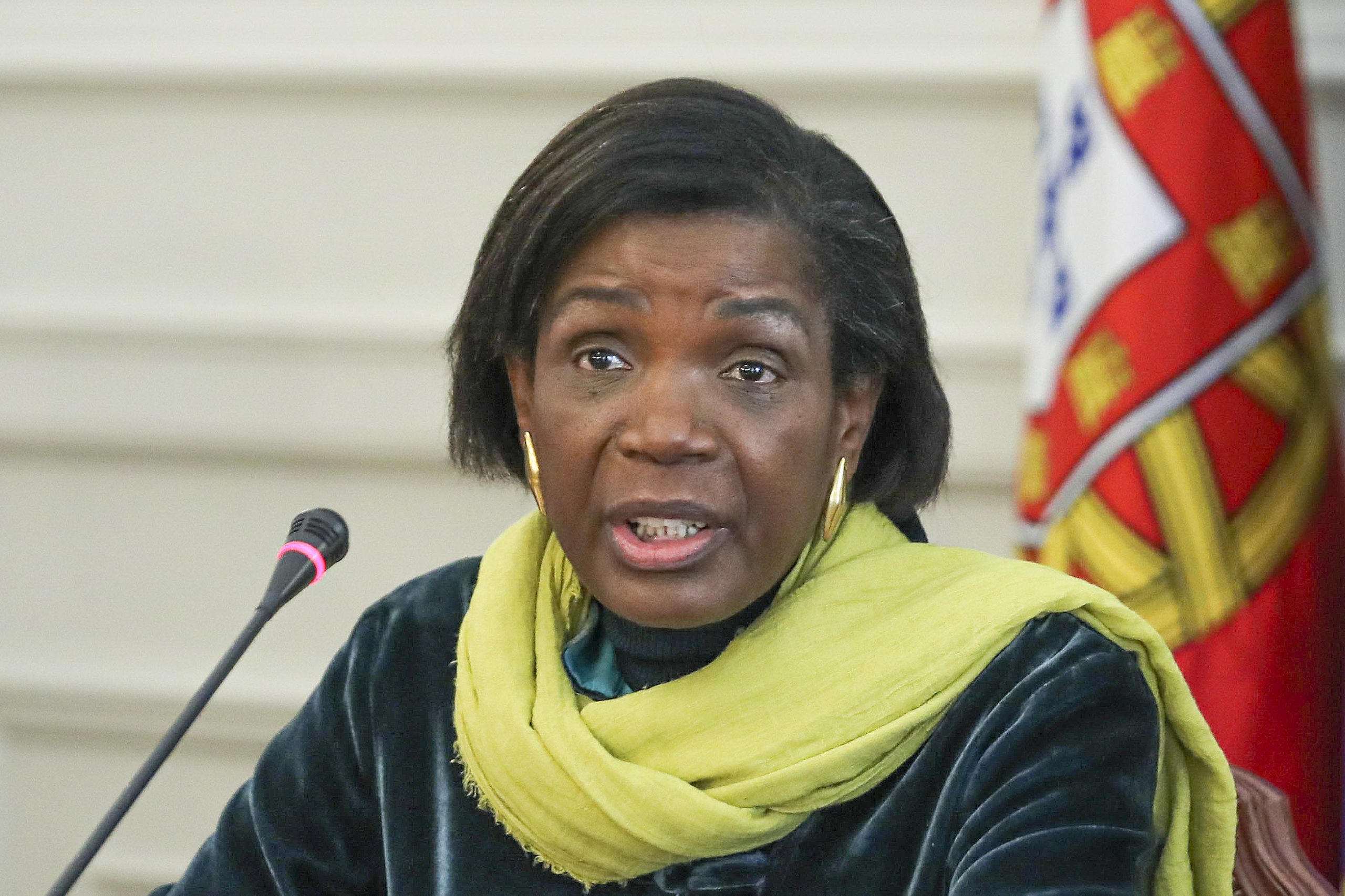 “Estou convencida de que vai ser preciso”. Ministra da Administração Interna admite necessidade de alterar lei eleitoral