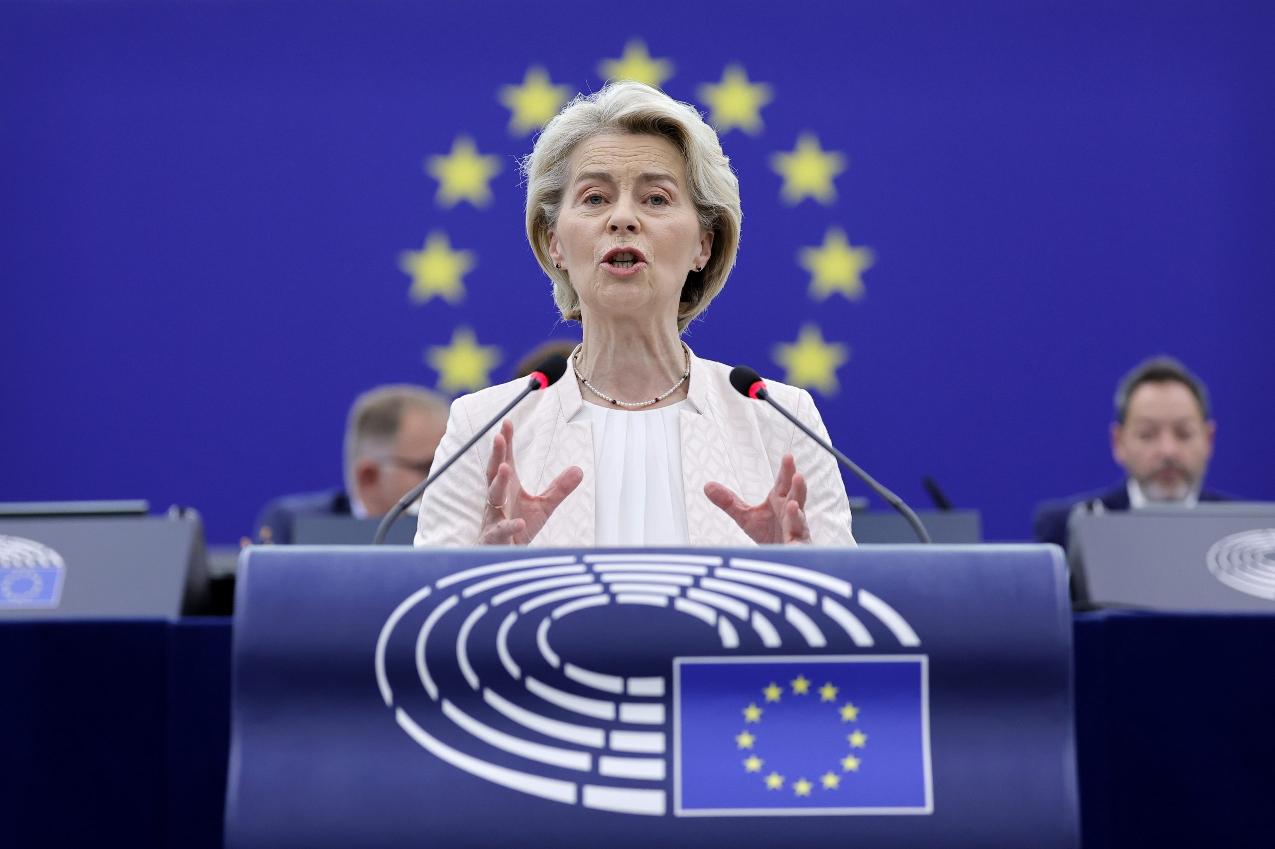 Von der Leyen diz que há um “caminho difícil” rumo à igualdade de género na Comissão