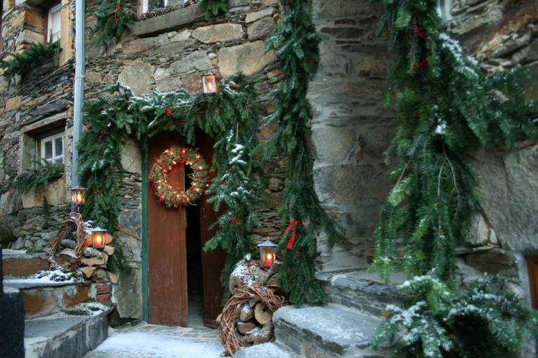 Cabeça: A “Aldeia Natal” em Seia onde o Pai Natal não entra