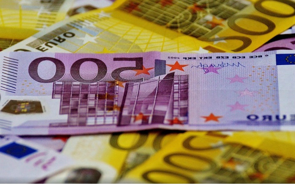 Governo aplica salário mínimo no Estado e aumenta em 10 euros no escalão seguinte
