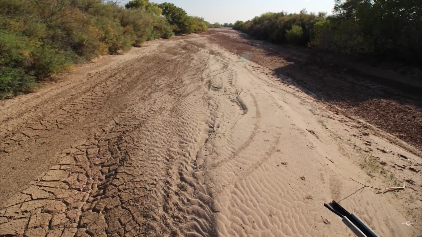 Rio Grande seco, no Novo México, 