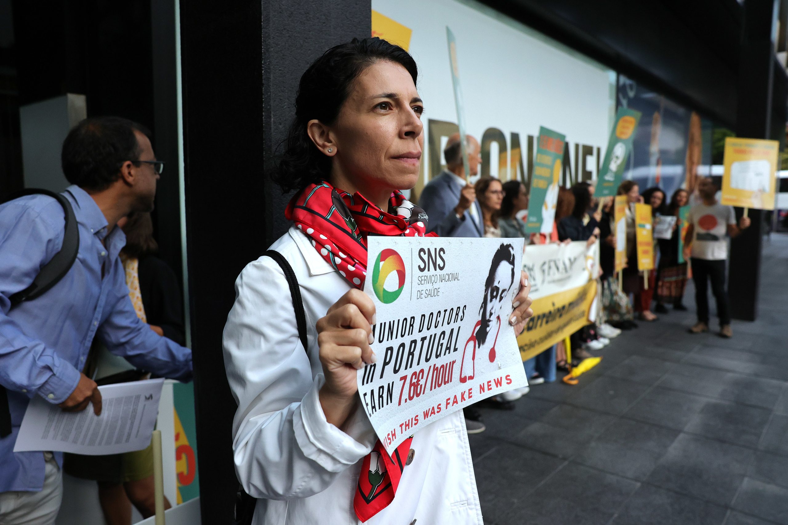 Médicos de Lisboa e Vale do Tejo em greve para exigir salários dignos