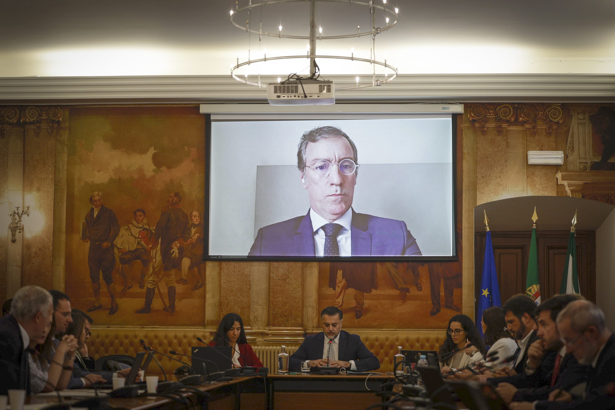 Caso gémeas: comissão de inquérito chumba proposta de relatório do Chega