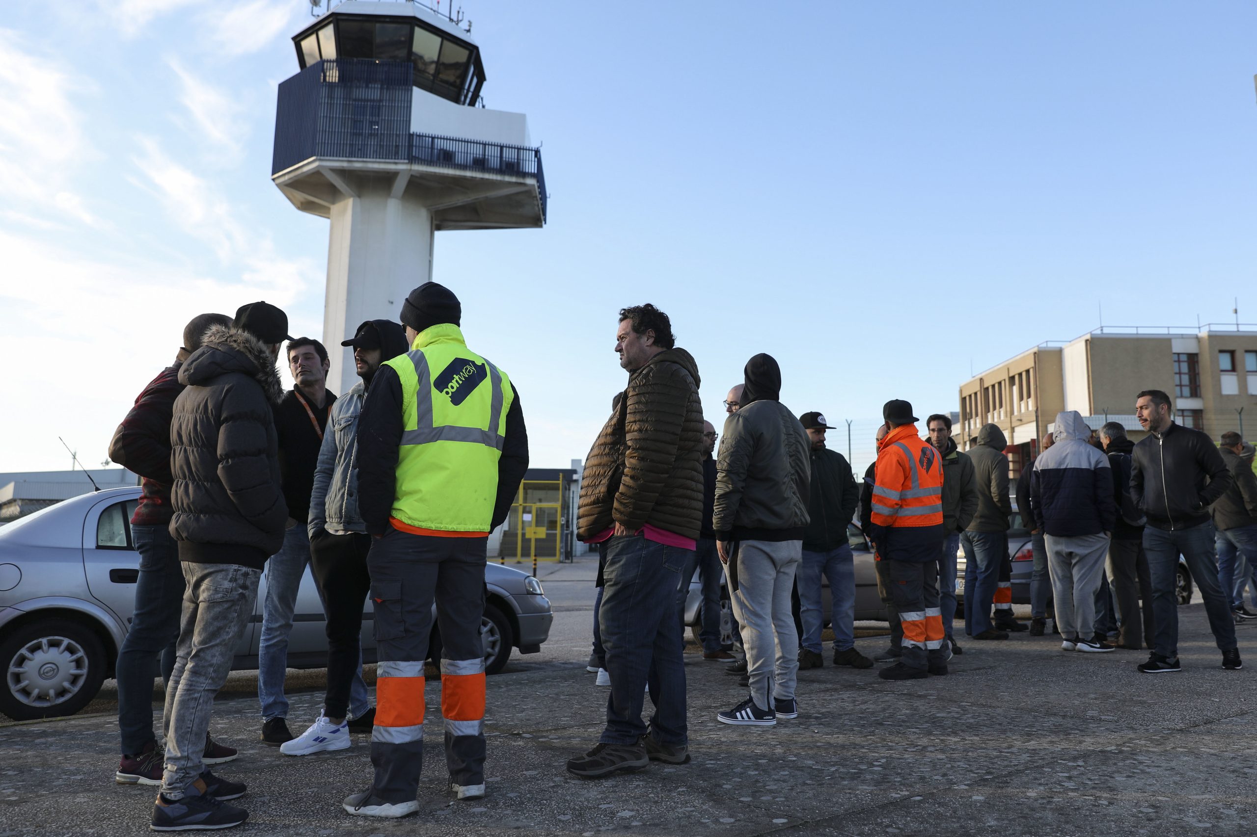 Portway garante serem “falsos” os fundamentos da greve convocada para a Páscoa
