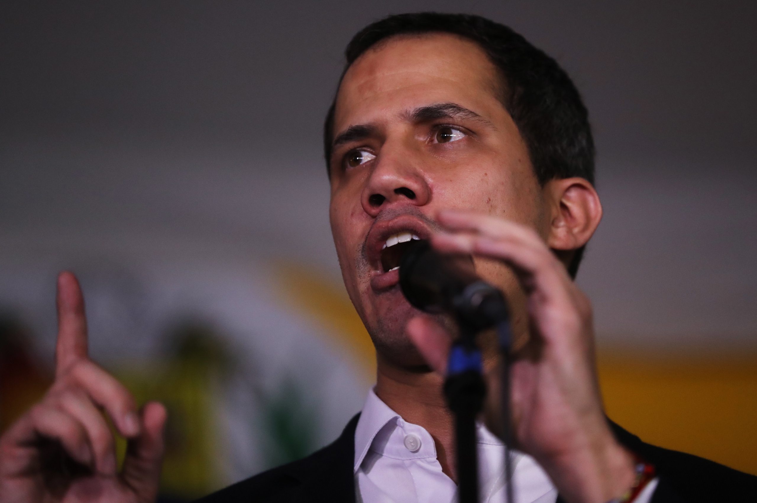 Tribunal britânico decide que é Juan Guaidó quem manda nas reservas de ouro da Venezuela