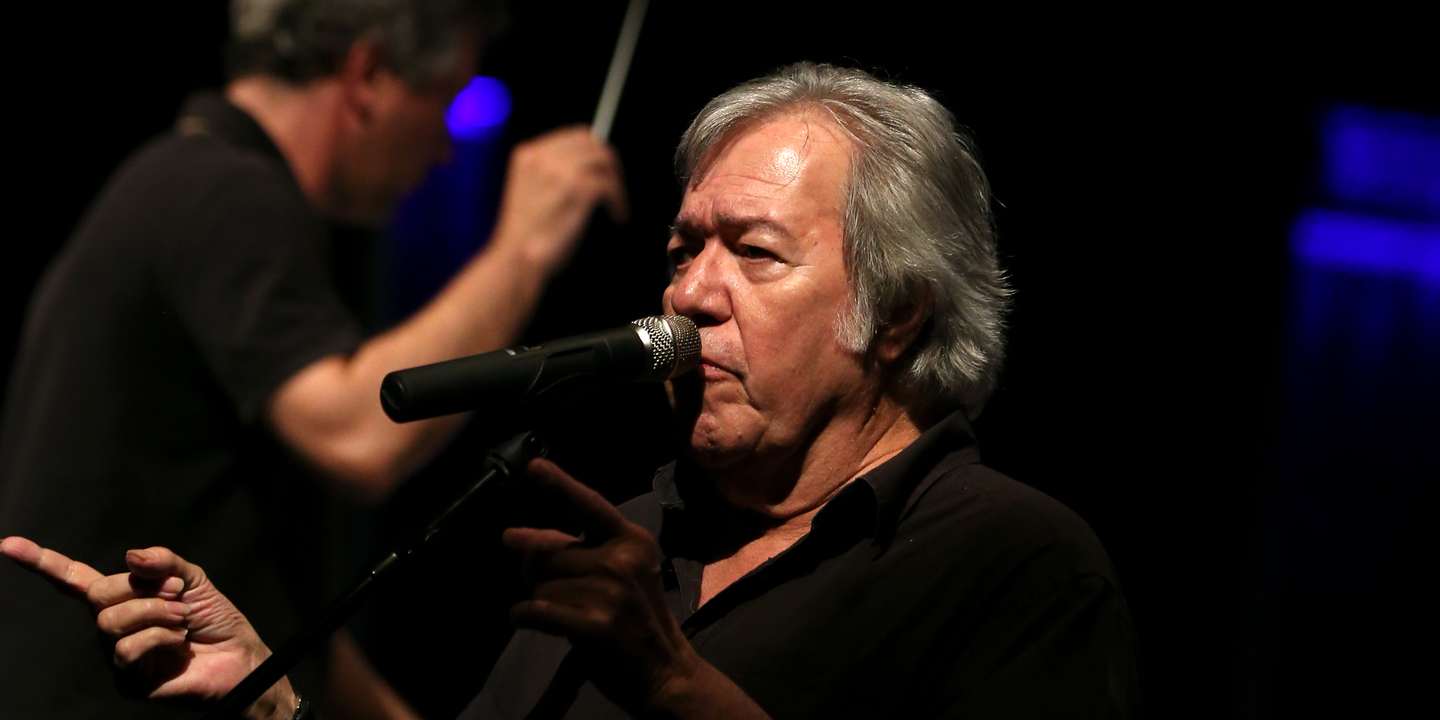 Leiria festeja o 25 de Abril com poesia, teatro e música de Sérgio Godinho