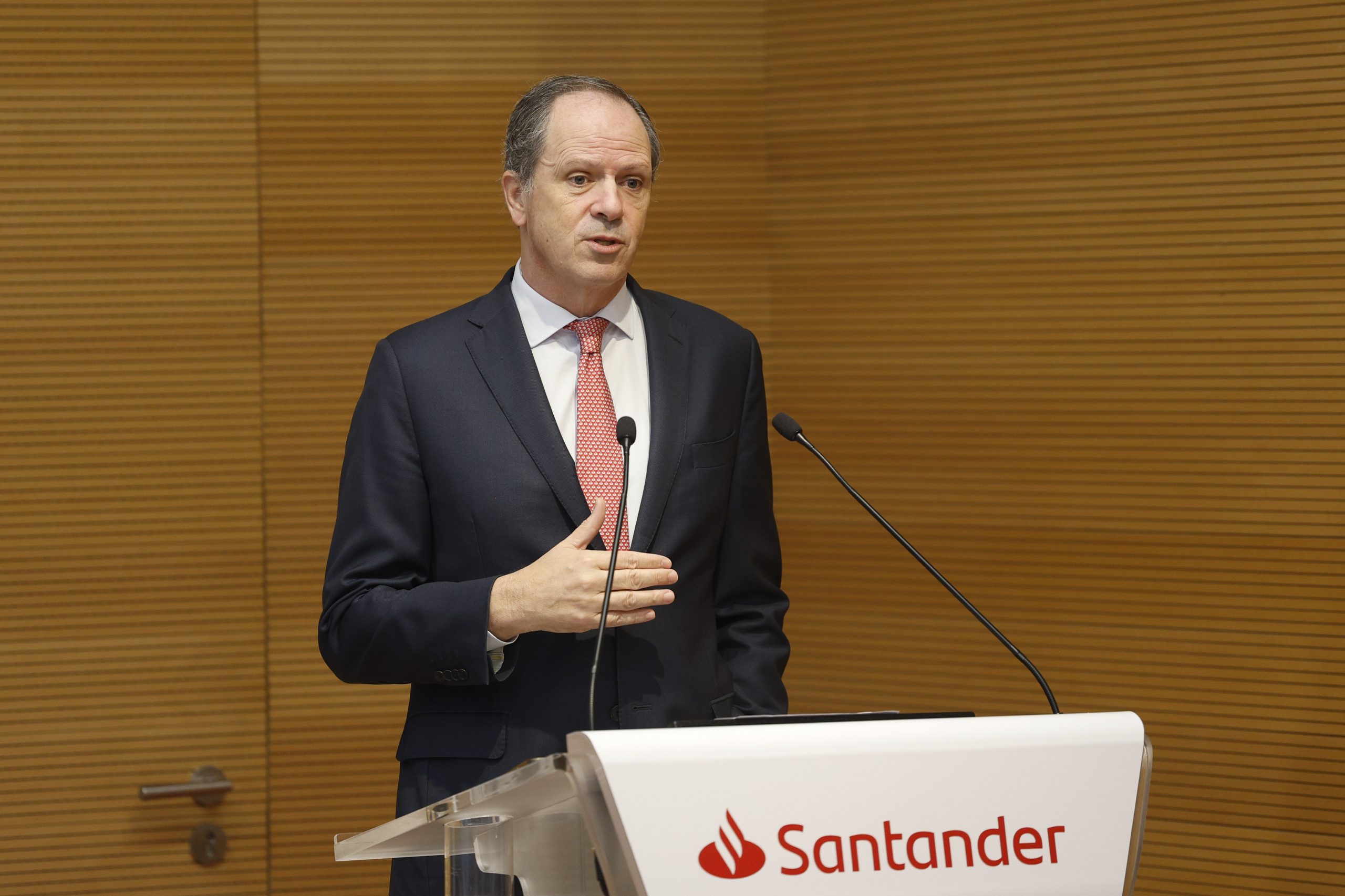 Santander Totta diz que não está a pensar comprar Novo Banco, mas vai olhar para a operação