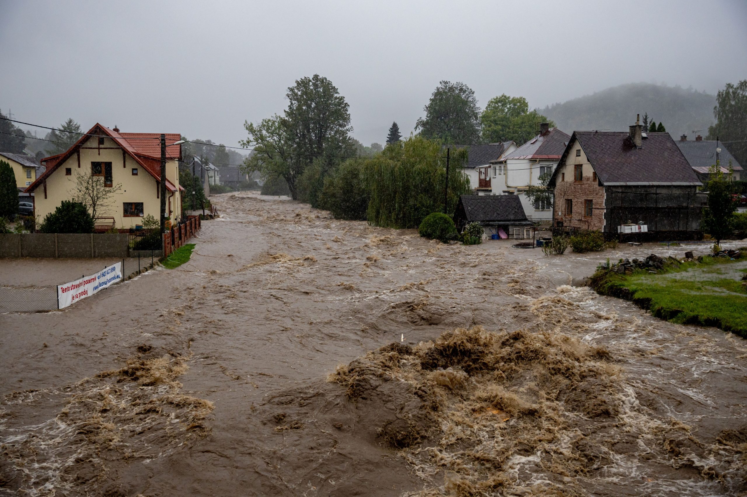 Inundações. Tempestade Boris causa 21 mortos na Europa central