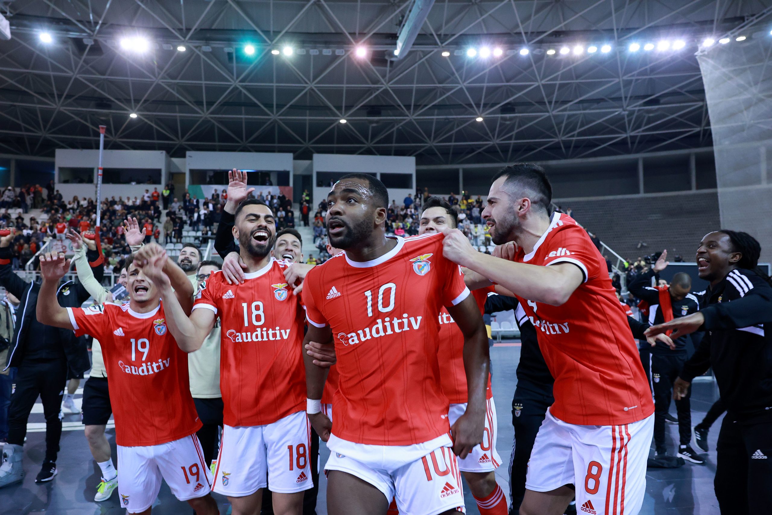 Benfica termina em terceiro na Liga dos Campeões de futsal