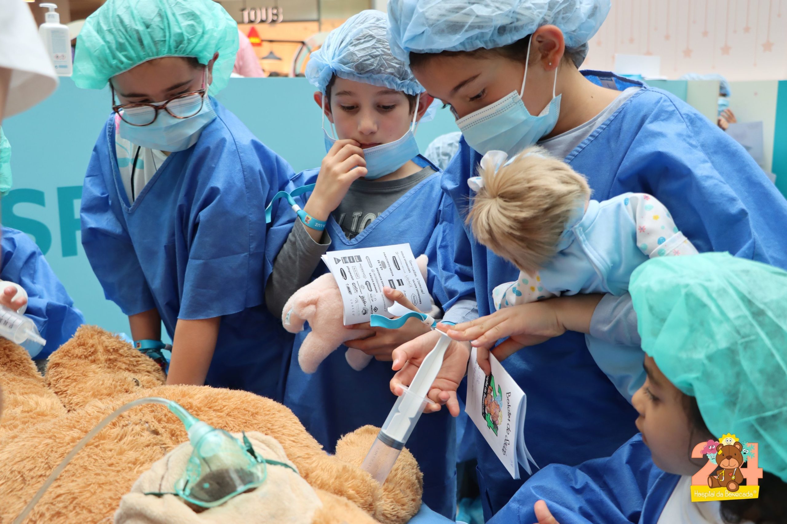 Hospital da Bonecada celebra 25 anos no Centro Comercial Colombo