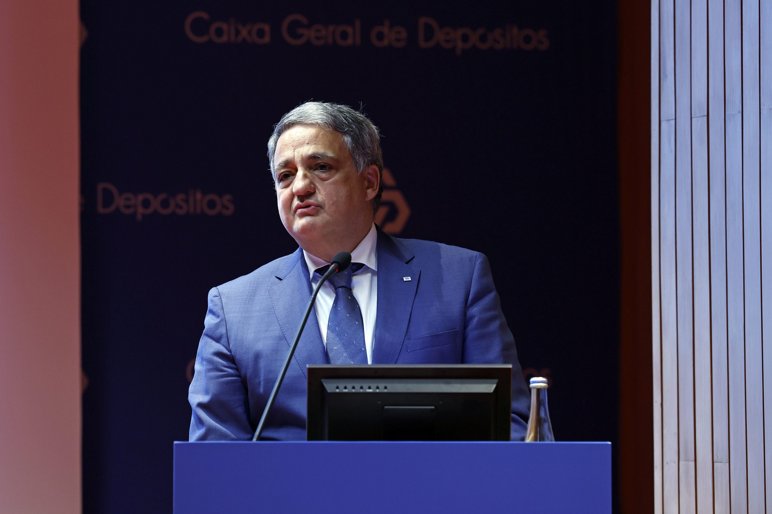 Paulo Macedo defende que empresas devem reter talentos e pagar melhor às pessoas