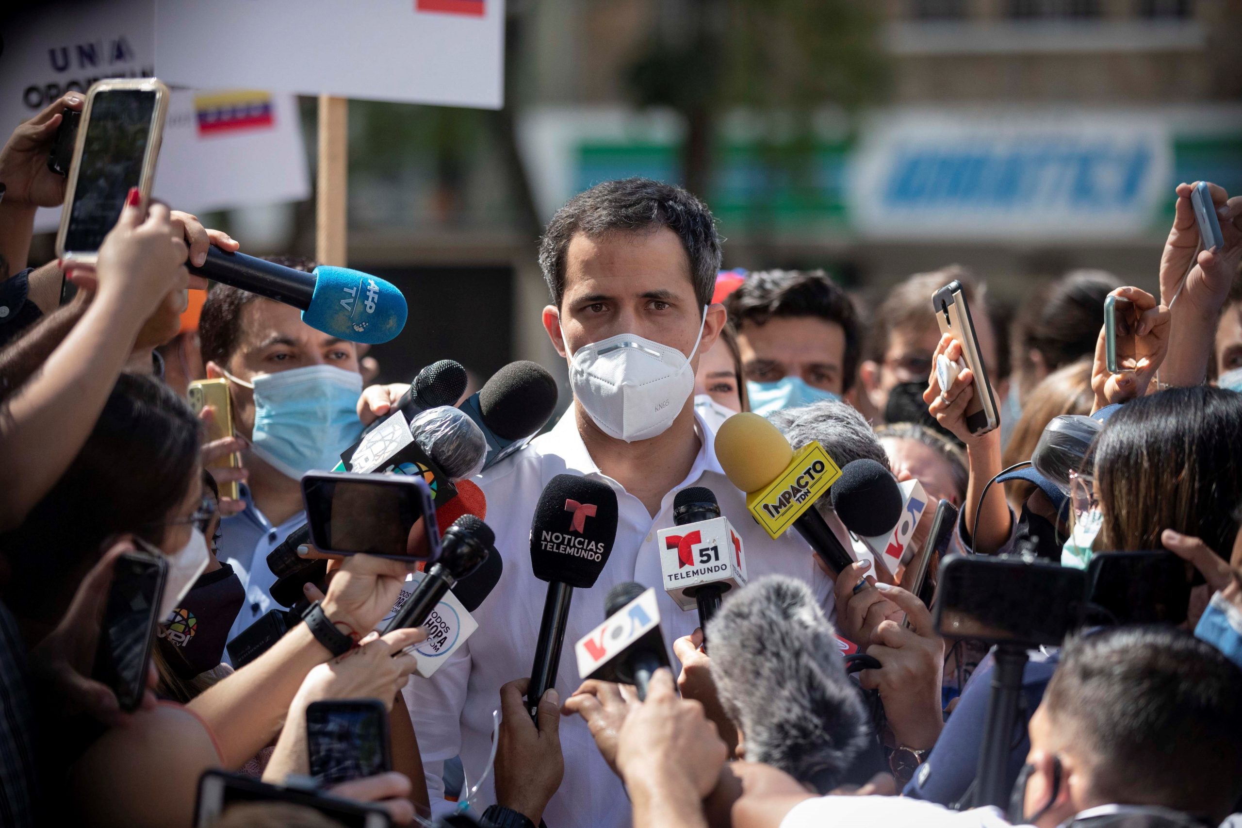 Juan Guaidó: “Para progredir, é preciso sair da ditadura”