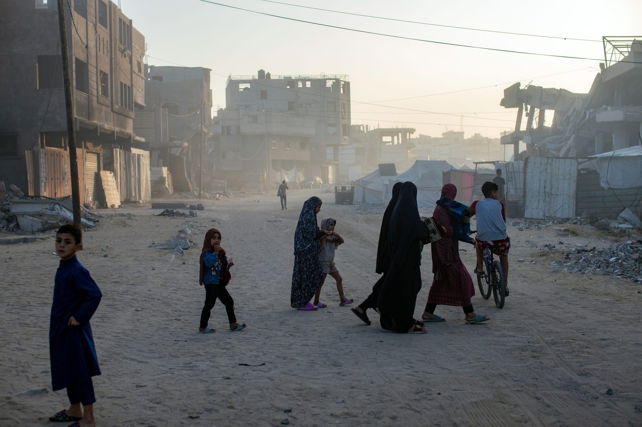 Israel ordena evacuação imediata do centro de Khan Yunis em Gaza