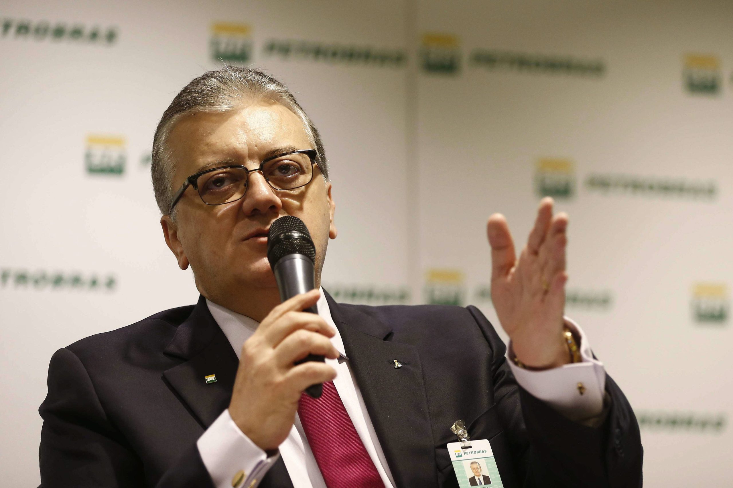 Ex-presidente da Petrobras e do Banco do Brasil detido no âmbito da Lava Jato