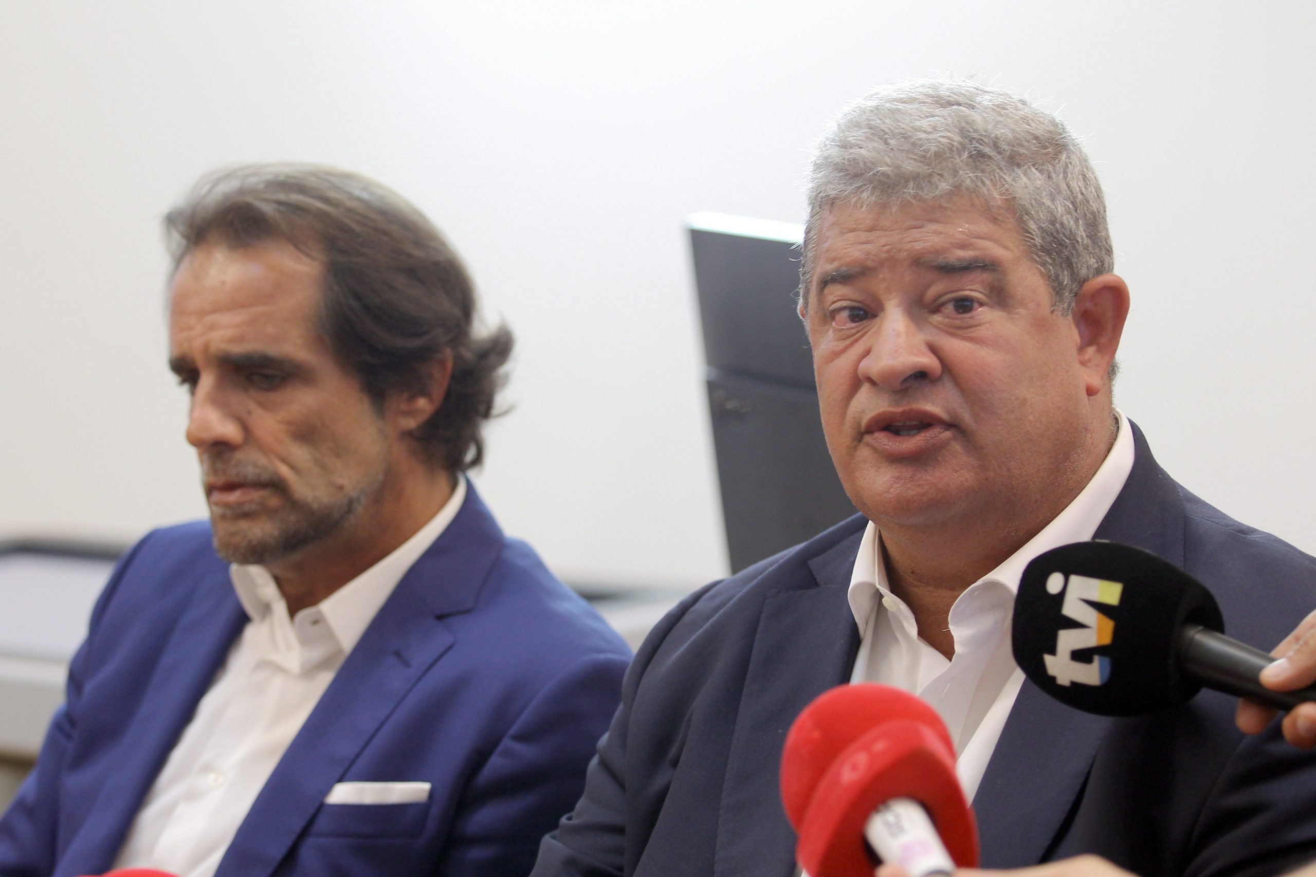 Governo da Madeira garante que programa no setor da saúde “está a ser cumprido”