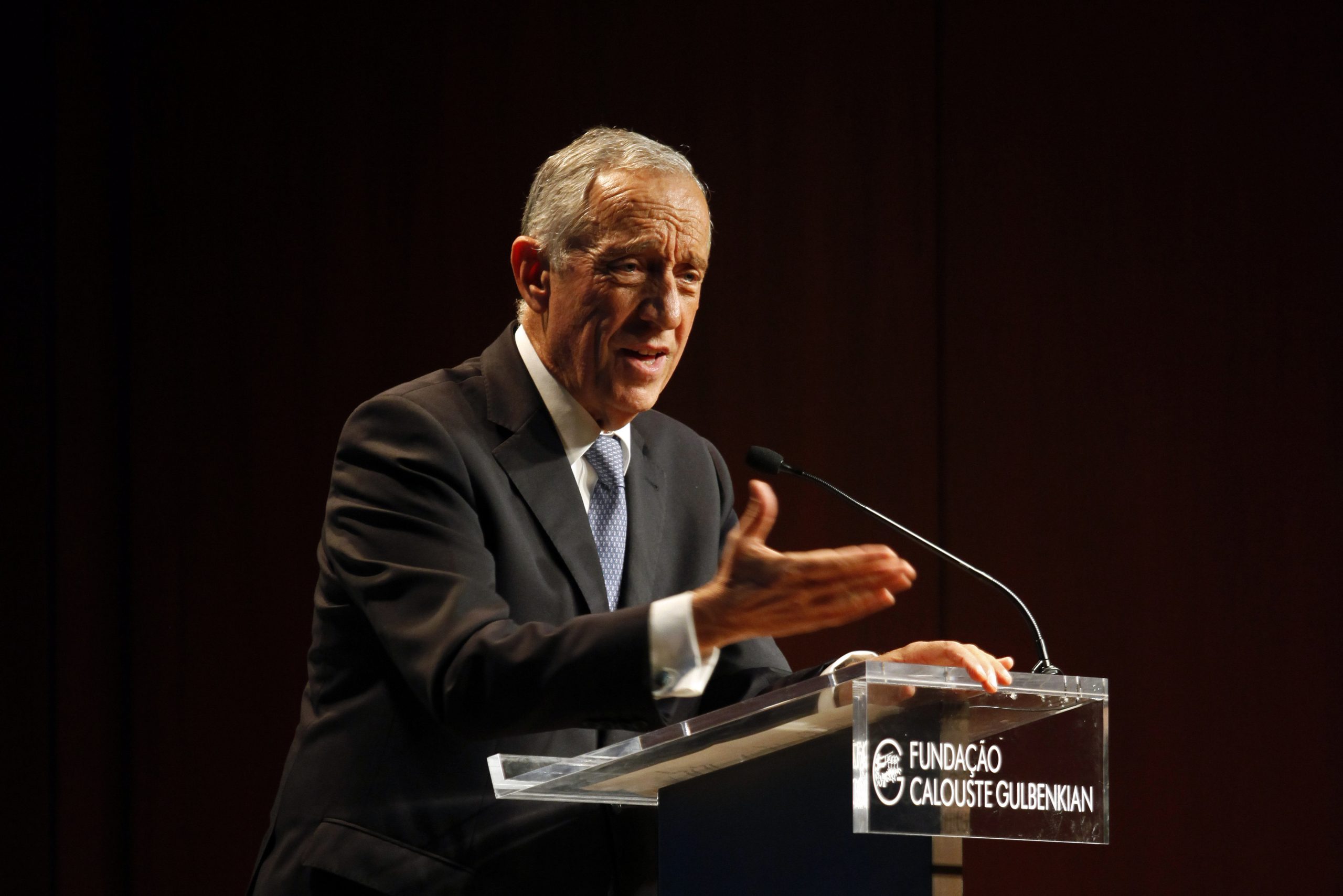 Presidente promulgou decreto que reduz subvenções para partidos e campanhas eleitorais
