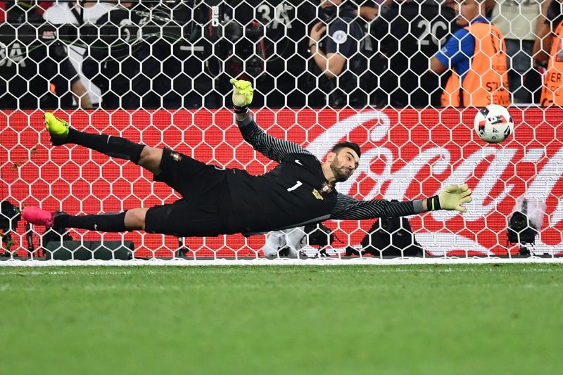 É oficial. Rui Patrício confirmado no Wolverhampton