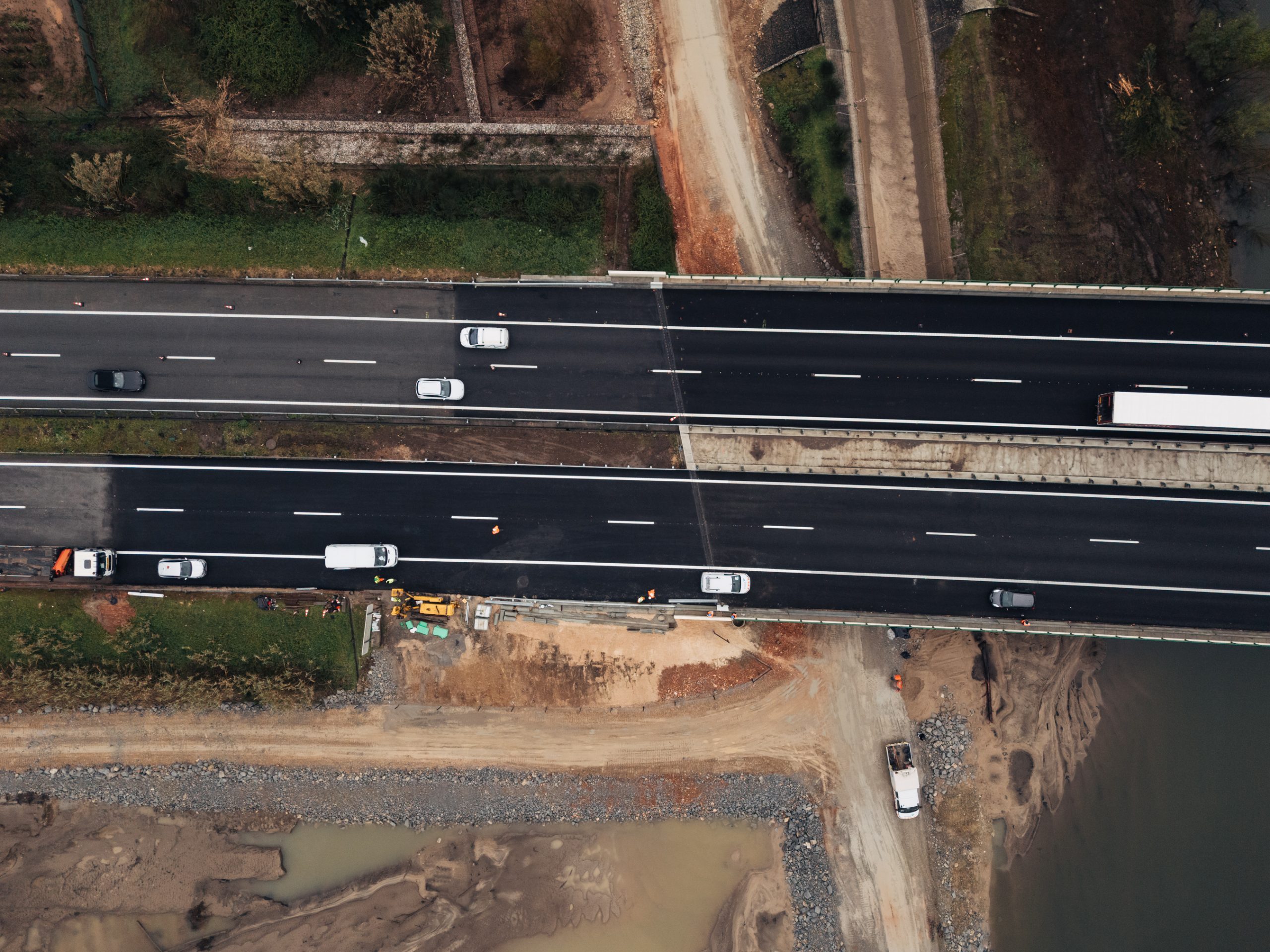 A1 reabre totalmente após colapso do viaduto de Casais