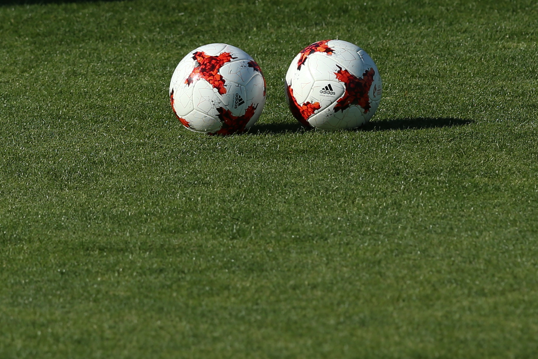 Farense bate Sporting em jogo-treino realizado em Lagos à porta fechada