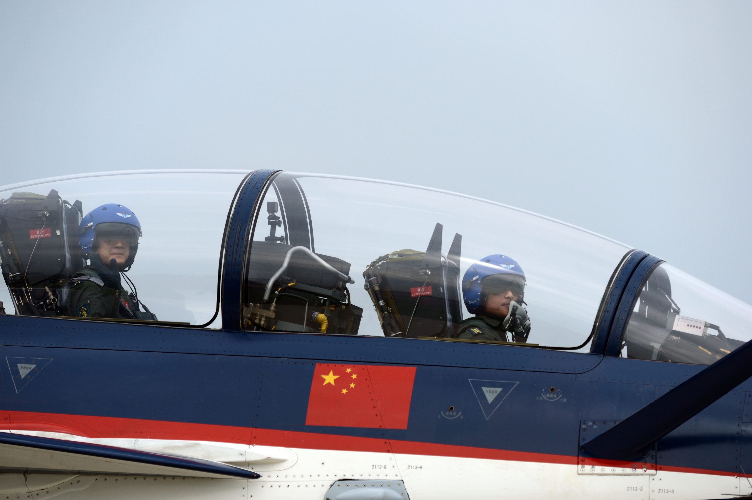 Um avião chinês entrou no espaço aéreo japonês. Uma “grave violação de soberania”