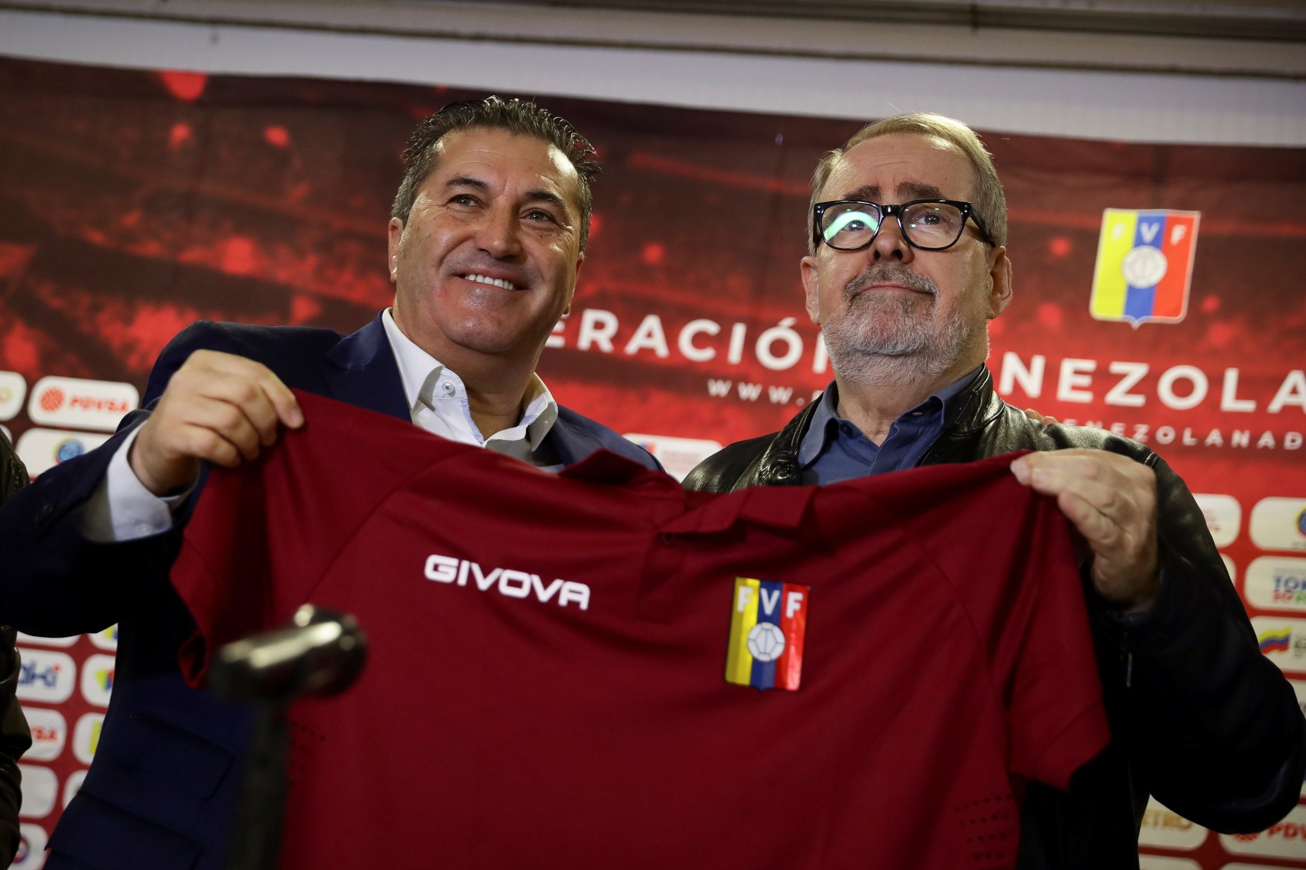 José Peseiro quer qualificar Venezuela para o Mundial do Qatar2022