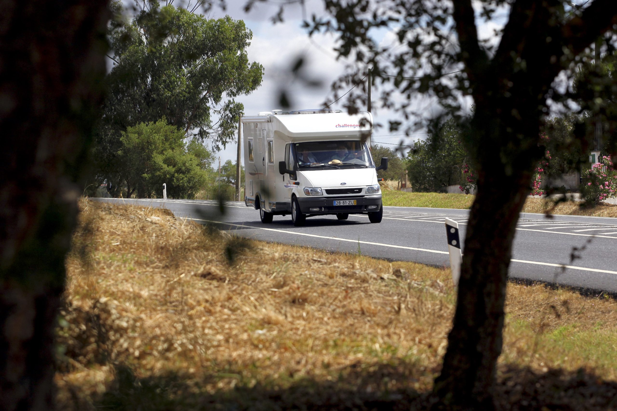 GNR levanta 92 autos por caravanismo selvagem no sudoeste alentejano