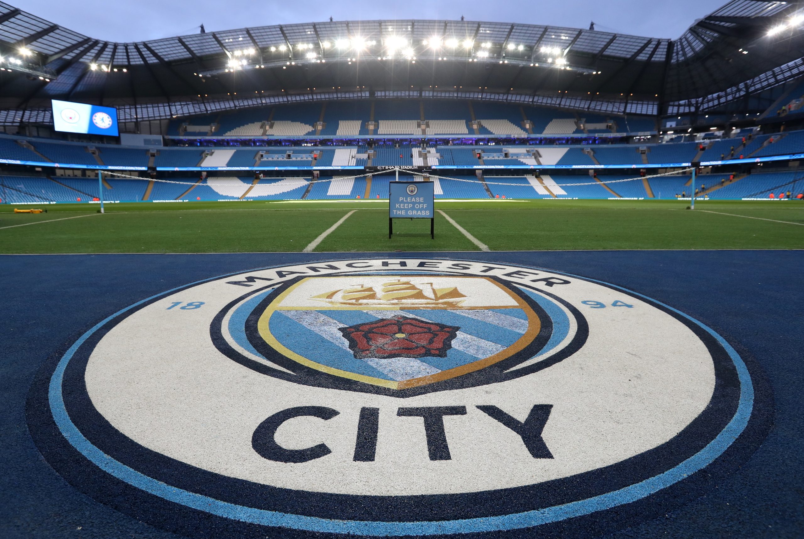 Manchester City sagra-se campeão no sofá. É o terceiro título em quatro anos
