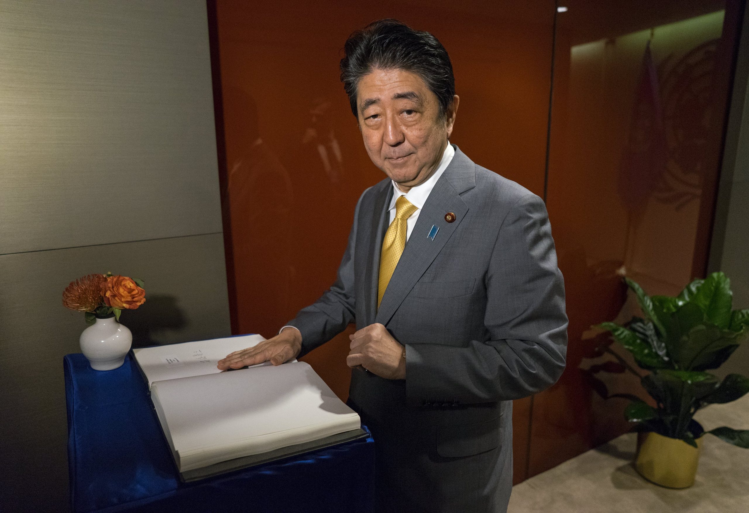 Primeiro-ministro japonês anuncia dissolução do Parlamento e eleições em outubro