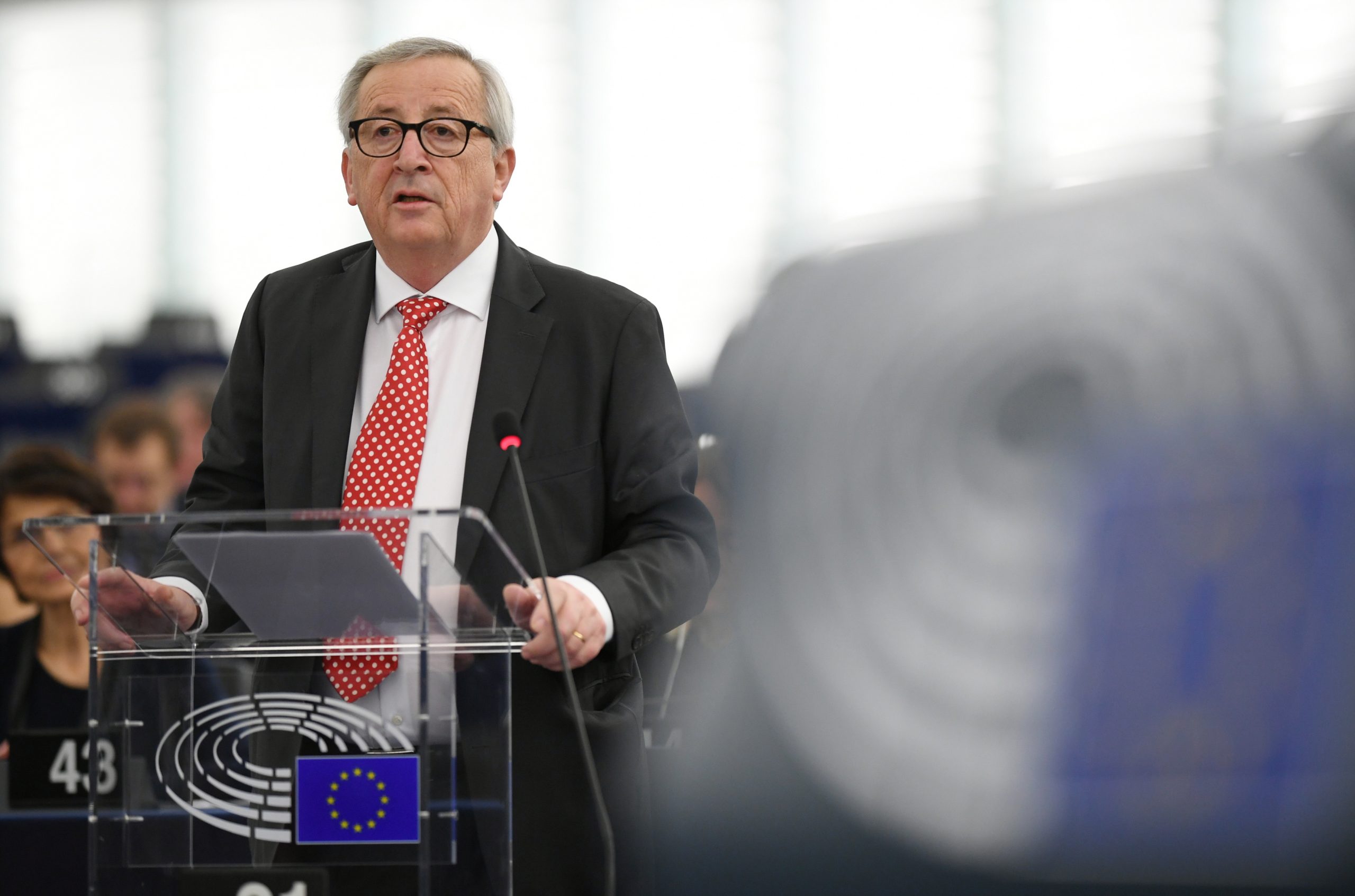 Sri Lanka. Juncker exprime “tristeza” e “horror” pelas explosões