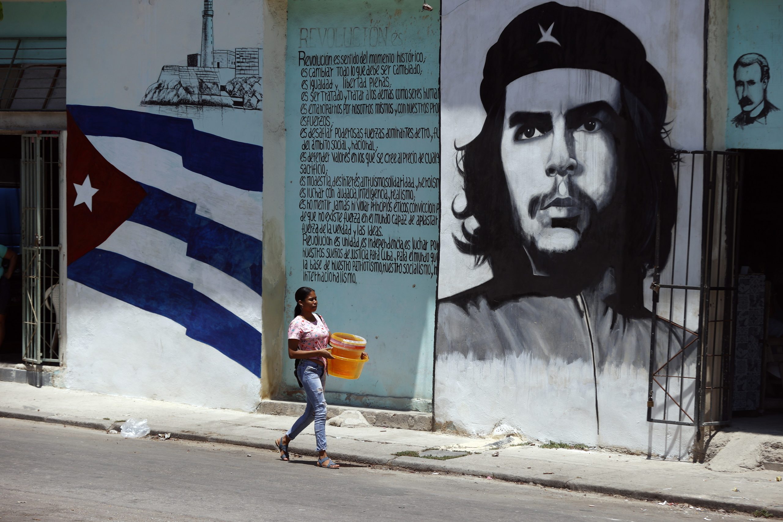 Cuba: Treze pessoas condenadas a penas de até 15 anos de prisão por protestos contra cortes de energia