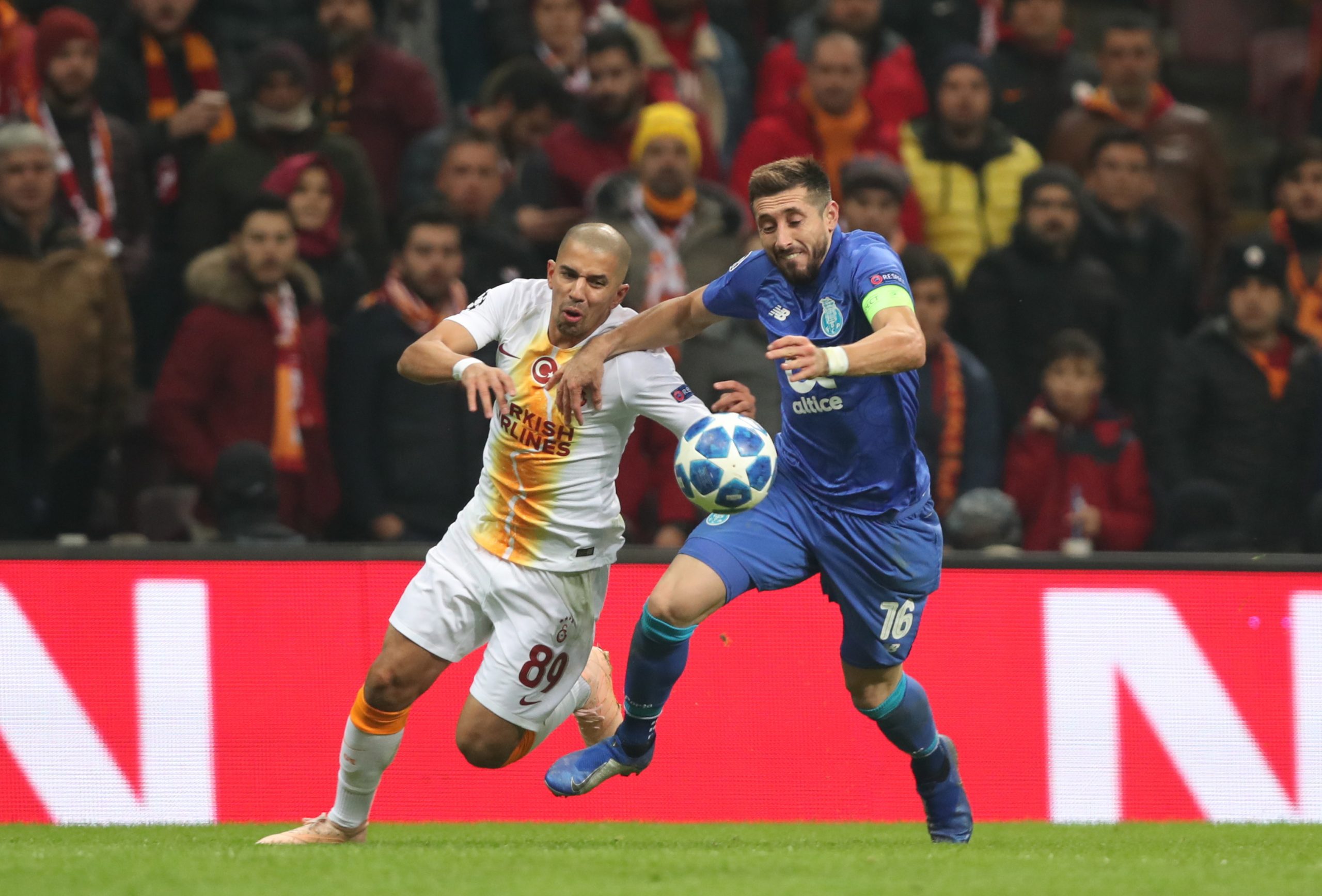 Liga Europa: Benfica “herda” Galatasaray, eliminado da ‘Champions’ pelo FC Porto