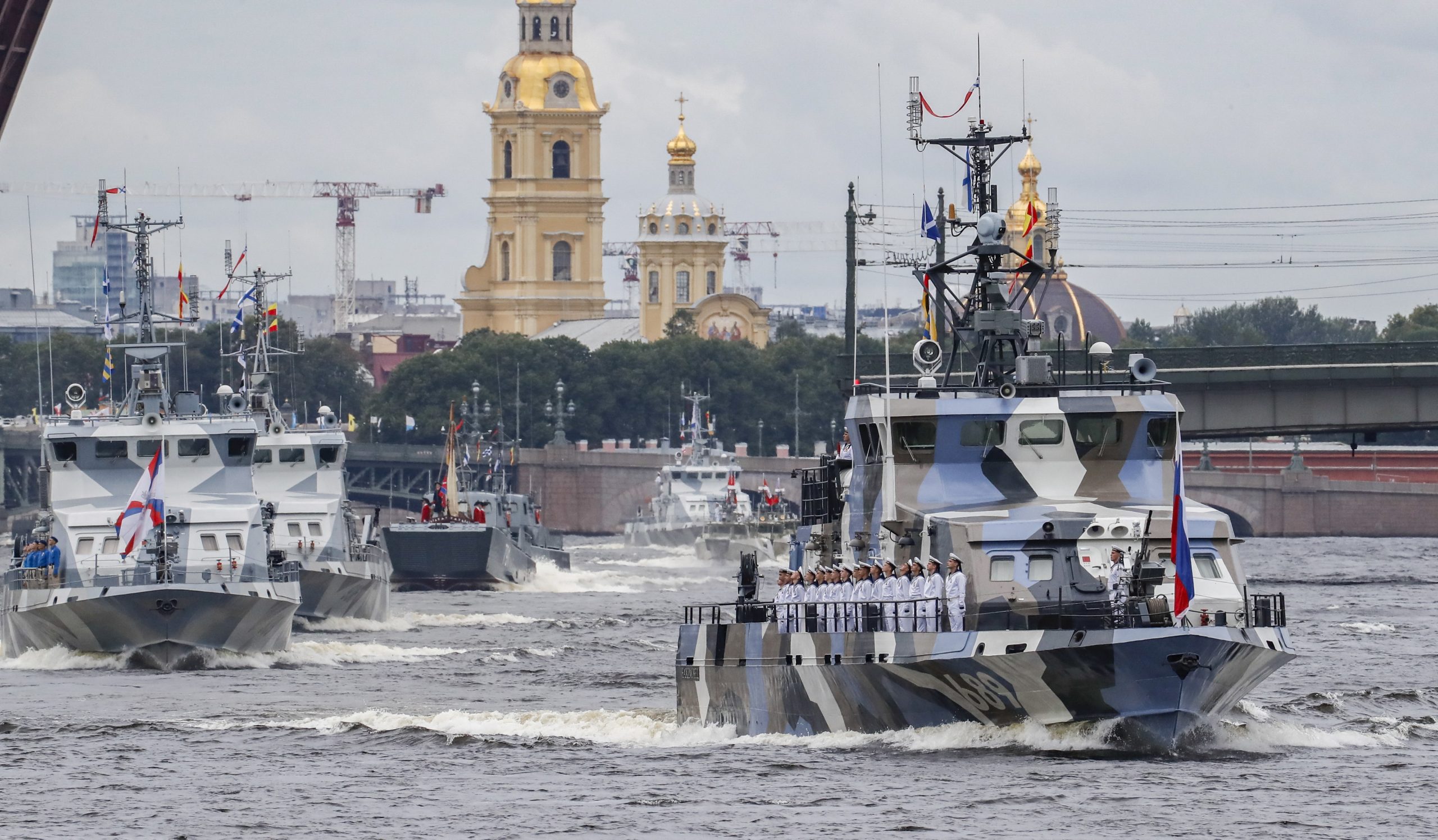 Marinha russa inicia manobras militares em larga escala em todo o território do país