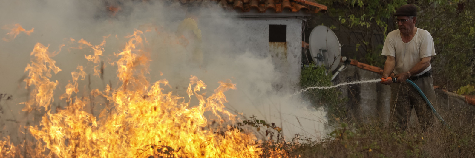 Incêndios: Carros retidos na Praia da Tocha começaram a ser libertados às 01:12