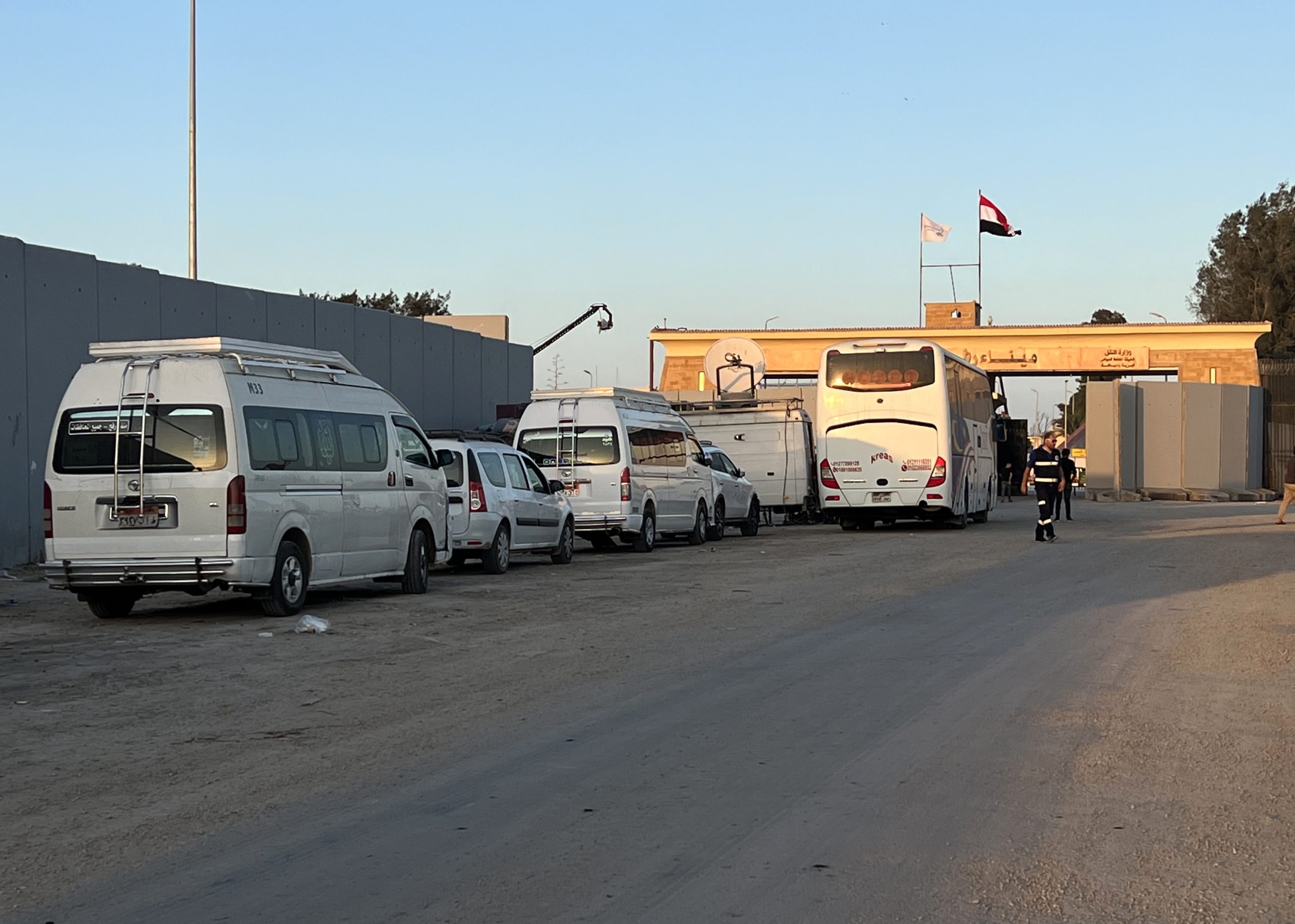 Dificuldades na fronteira de Rafah atrasam resgate de cidadãos sinalizados por Portugal