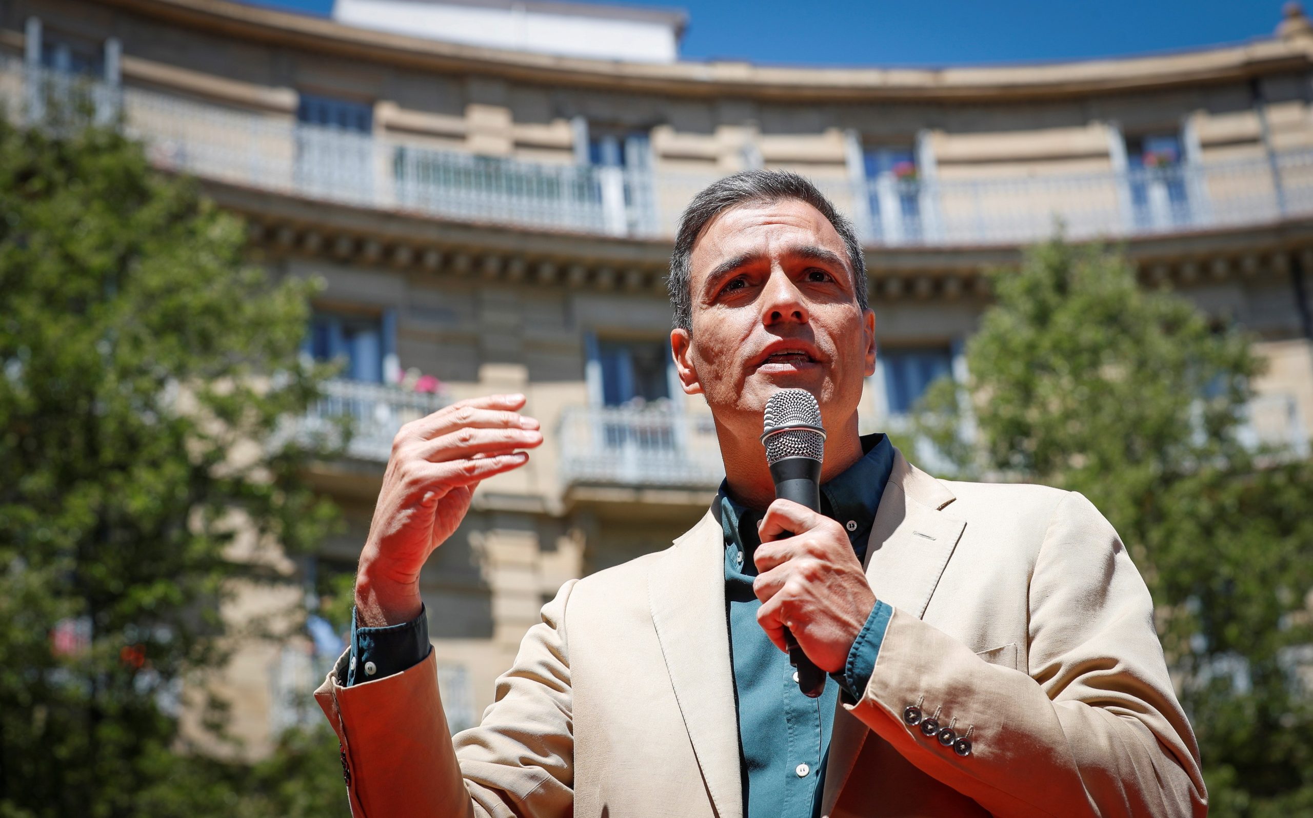 Espanha: Sondagens dão vitória ao PSOE nas eleições regionais