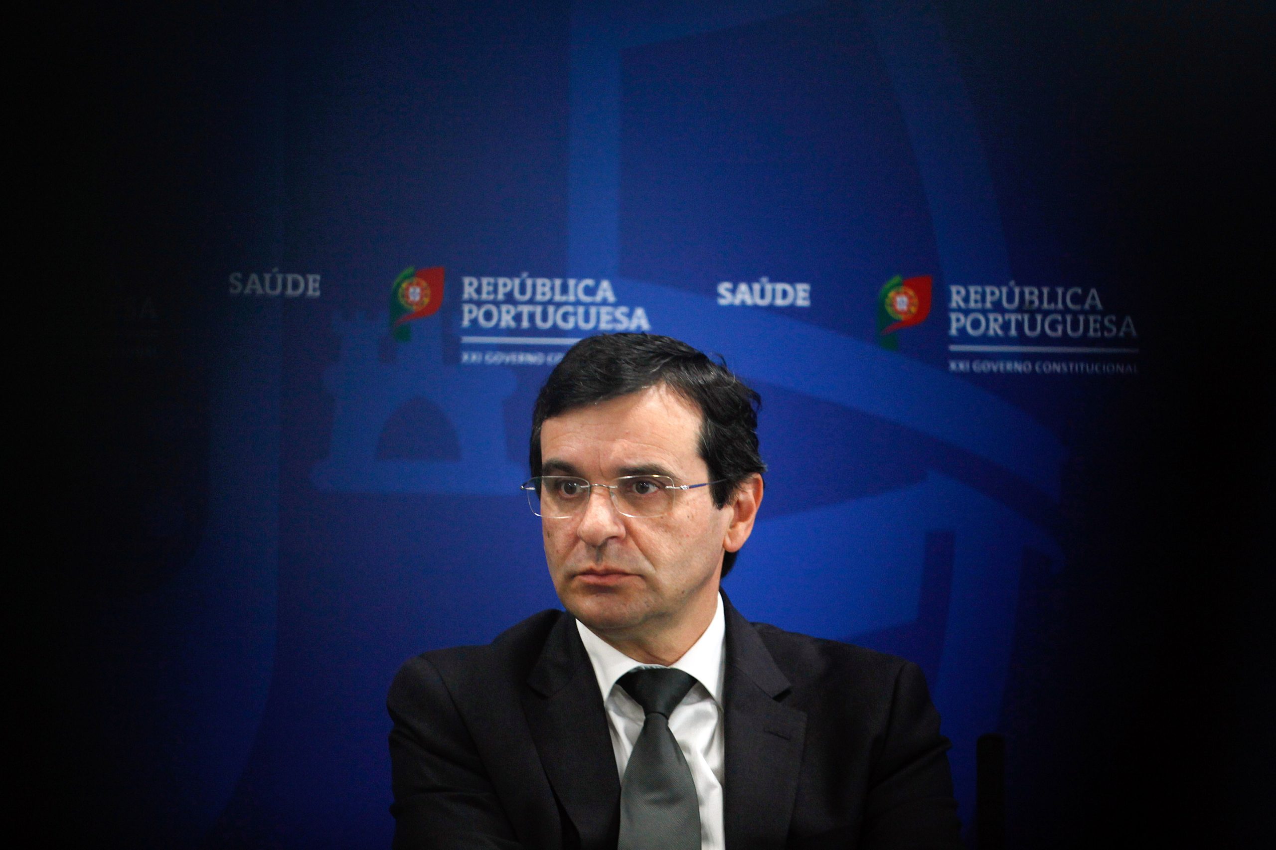 Grupo independente vai avaliar listas de espera sob suspeita no Serviço Nacional de Saúde