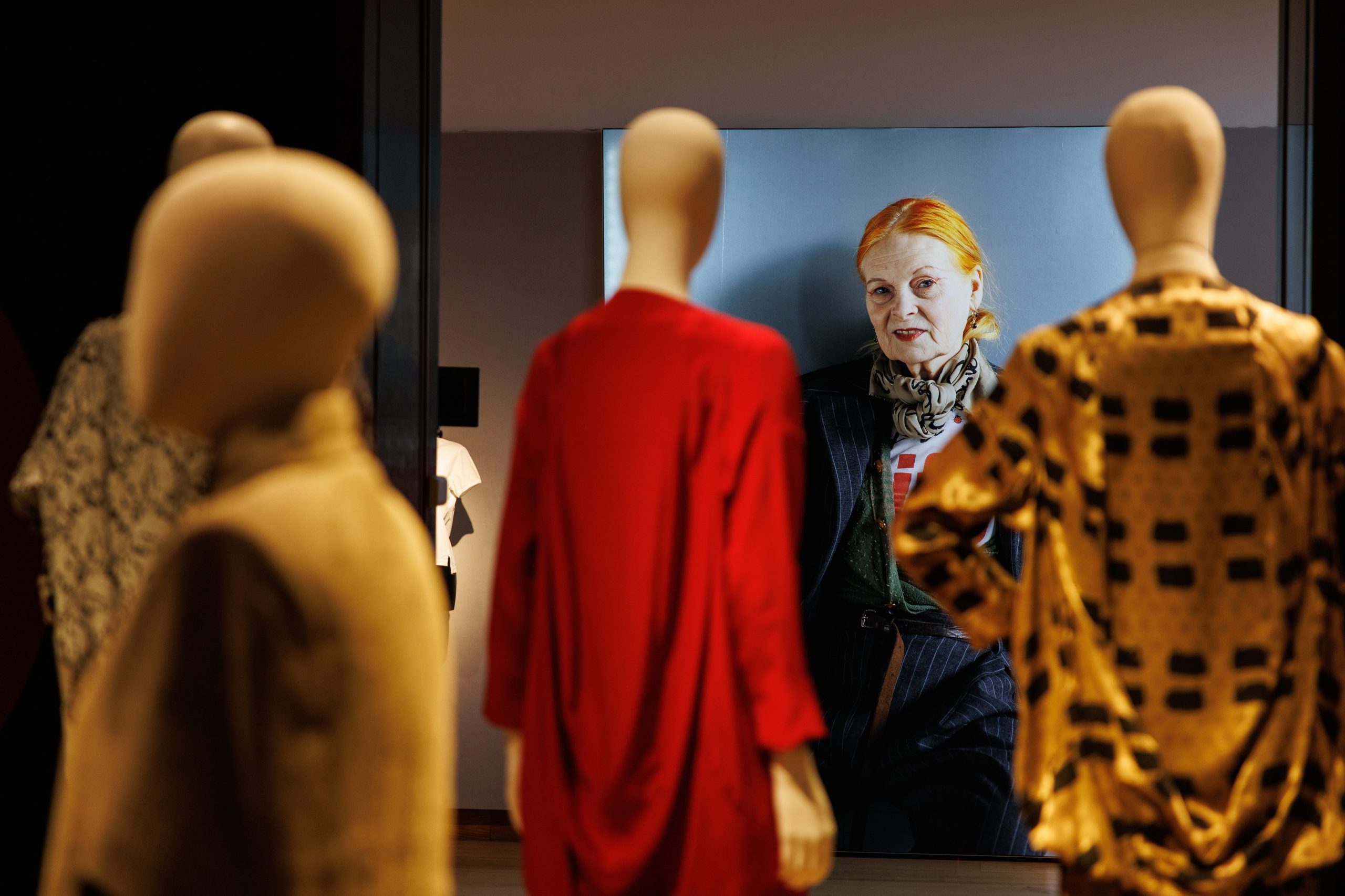 Dame Vivienne Westwood, a rainha do punk, em junho no Museu do Design